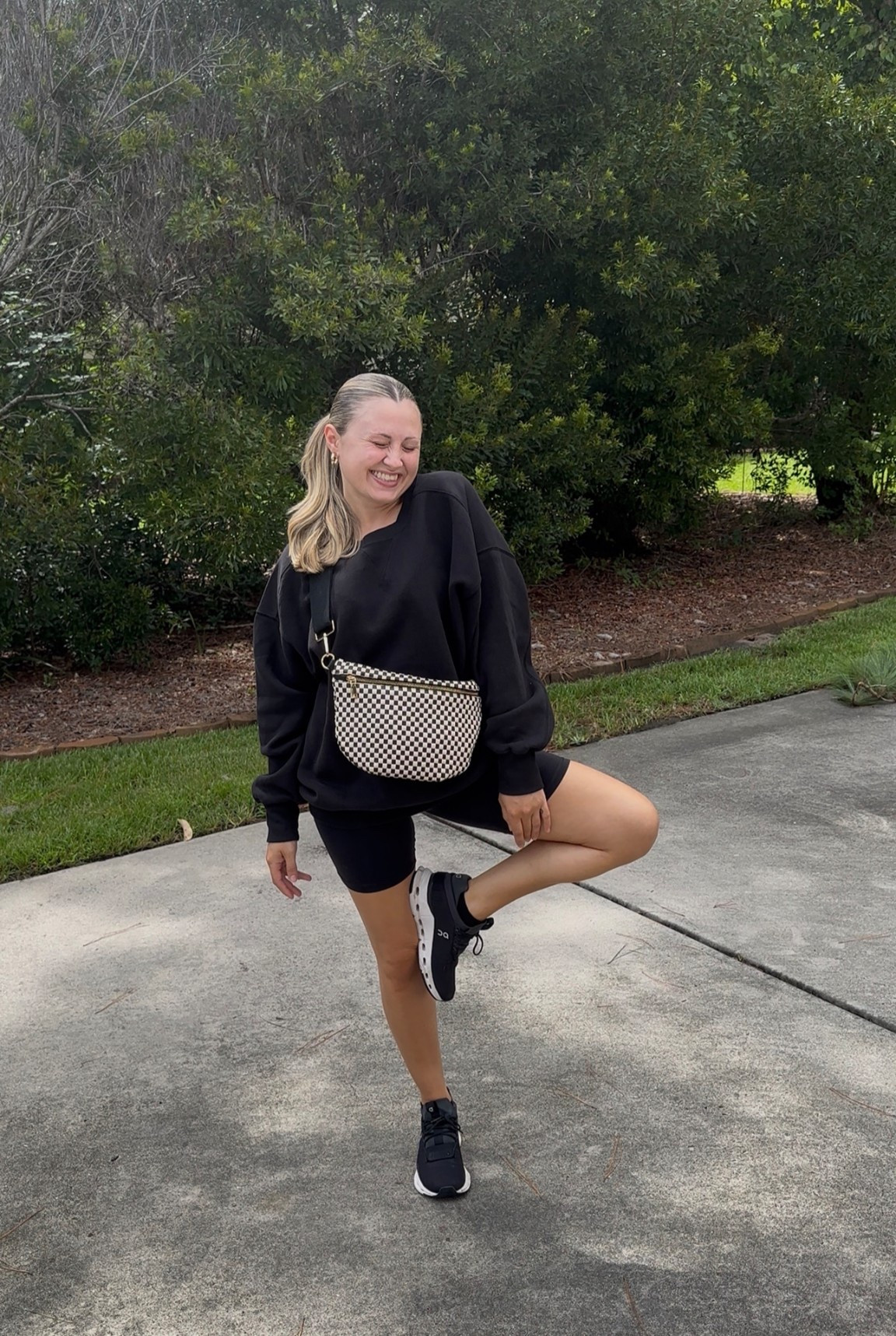 A cooler day means a crewneck sweatshirt!! I LOVE an oversized crewneck sweatshirt! This one from Aerie is SO SOFT

Top: Aerie, Size M
Bike Shorts: Aerie, Size M
Shoes: On Cloudnova
Bag: Pretty Simple, In my TikTok showcase! @honestlyans
Earrings: Francesca’s 