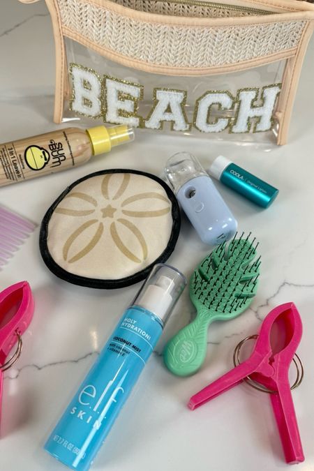 These 8 beach day essentials will save you this summer! #BeachDay #SummerEssentials #SummerBeauty #SummerMustHaves

#LTKfindsunder50 #LTKbeauty #LTKSeasonal