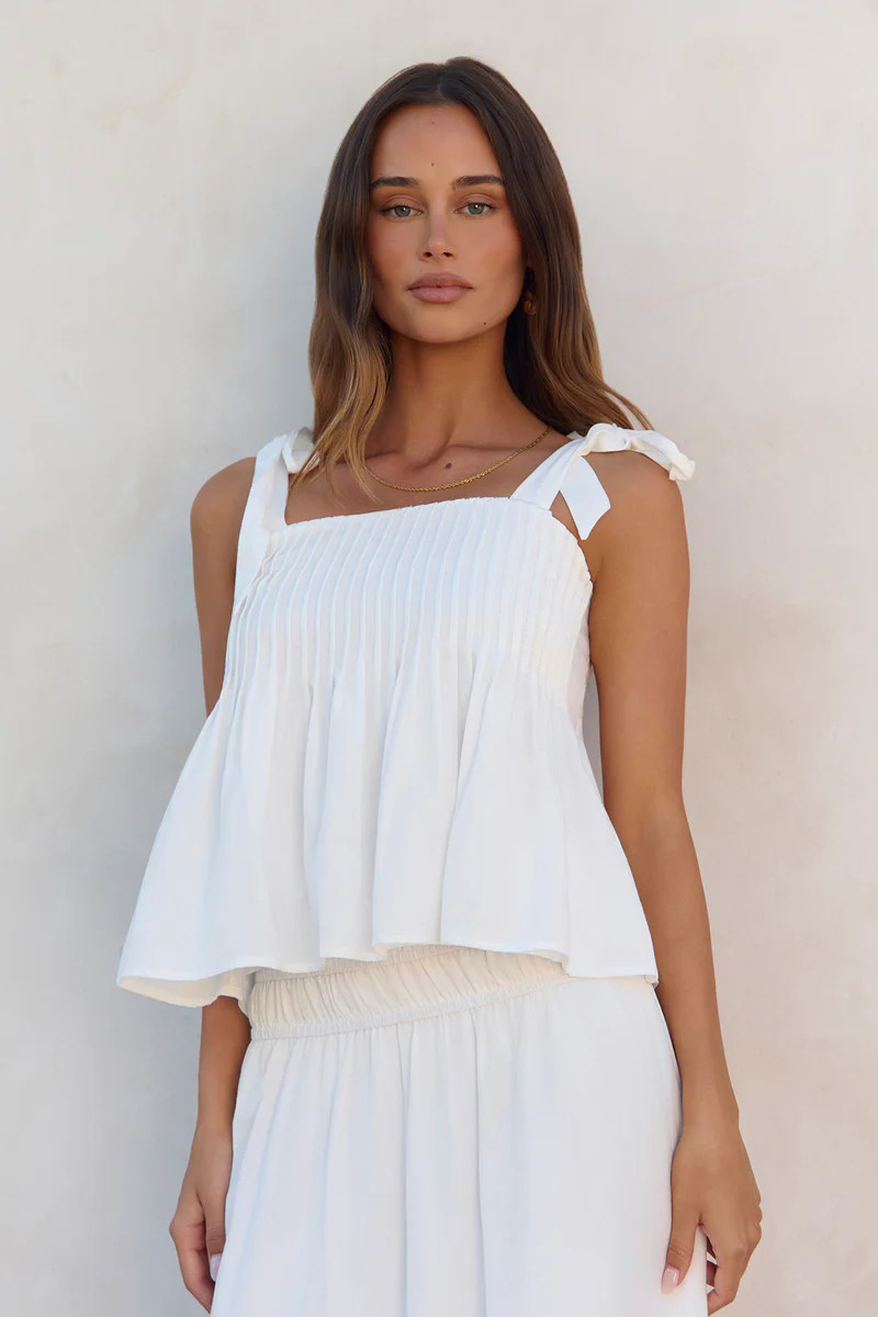 In The Highlight Top White | Fortunate One