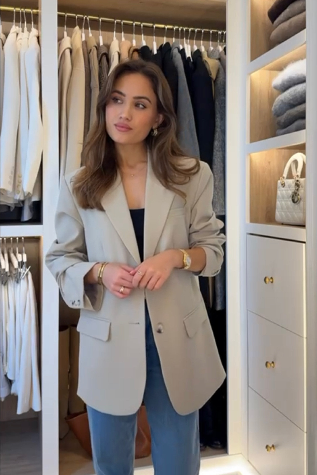 Capsule wardrobe 🤍

#LTKworkwear #LTKfindsunder100 #LTKstyletip