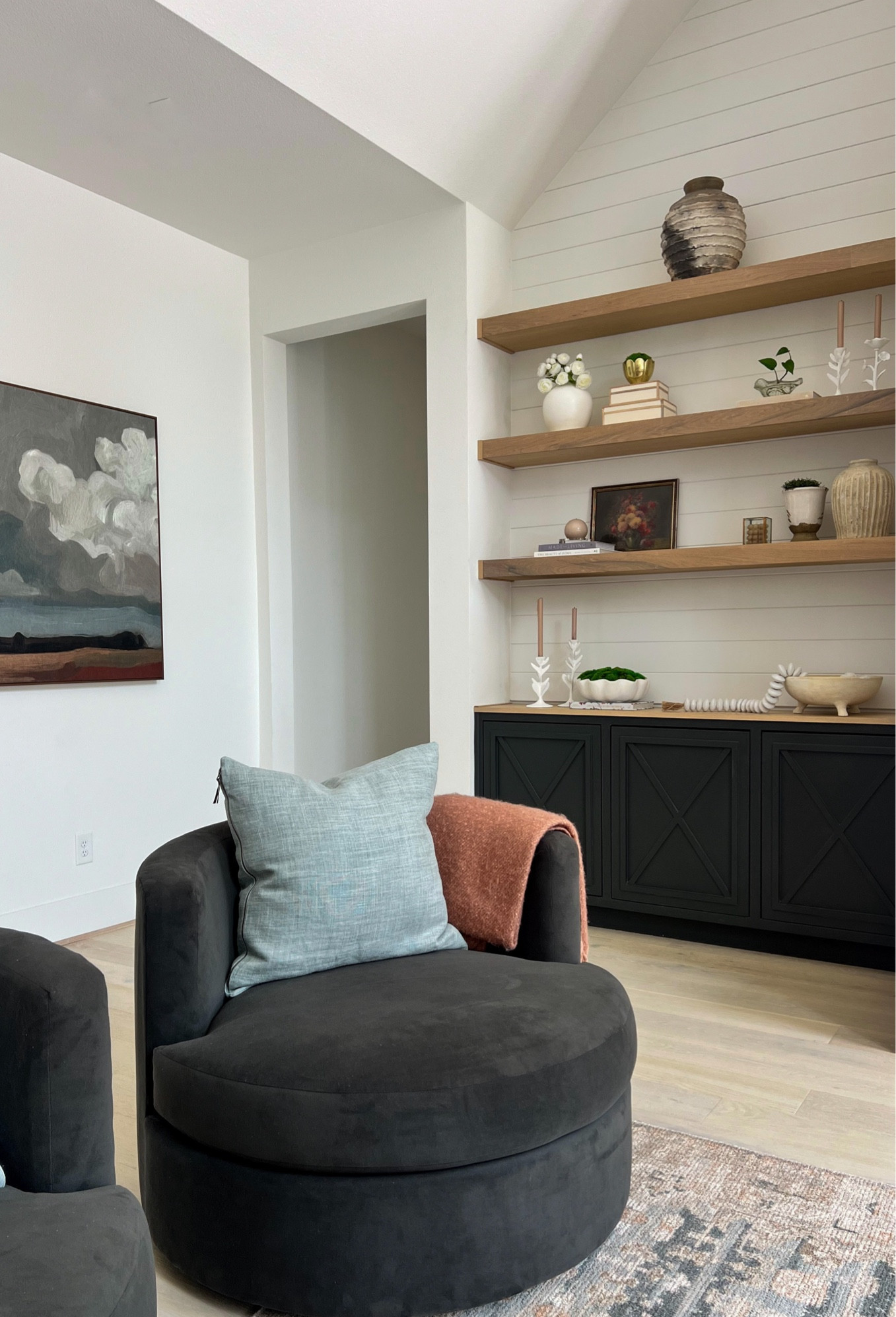 Living room refresh🤍

#LTKsalealert #LTKSeasonal #LTKhome