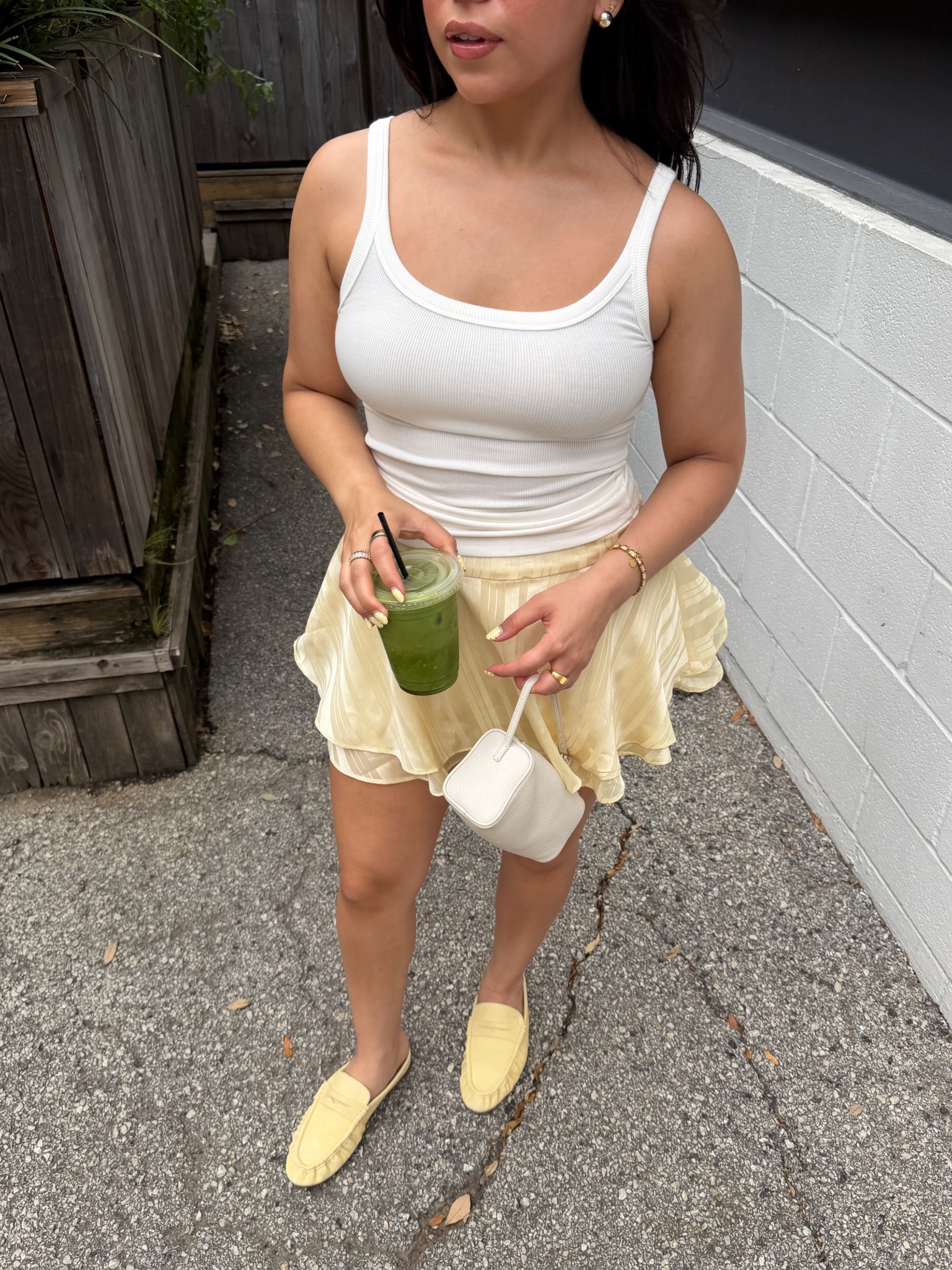 Skort: 6 
Tank: small
Loafers: 6.5 
White mini bag 

#LTKdayinmylife #LTKootd #LTKPetite