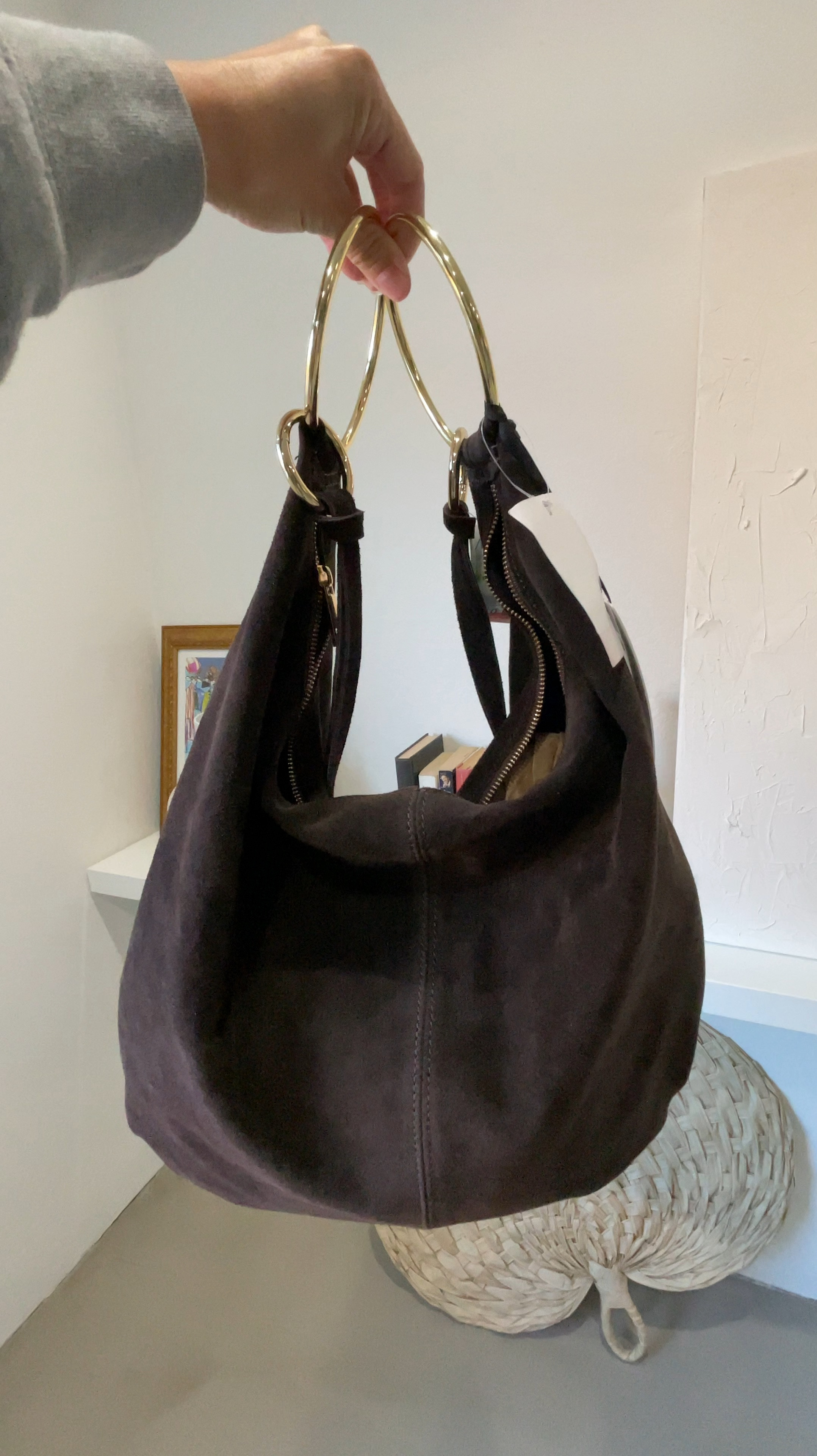 Found my gorgeous dark chocolate, suede bag on tjmaxx.com in multiple colors 🏃‍♀️‍➡️🛍️

#LTKItBag #LTKFindsUnder100 #LTKWatchNow