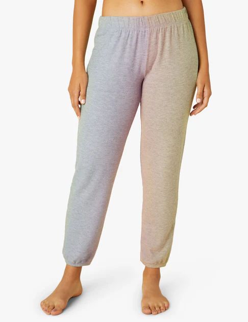 Prismatic Easy Weekend Sweatpant | Beyond Yoga