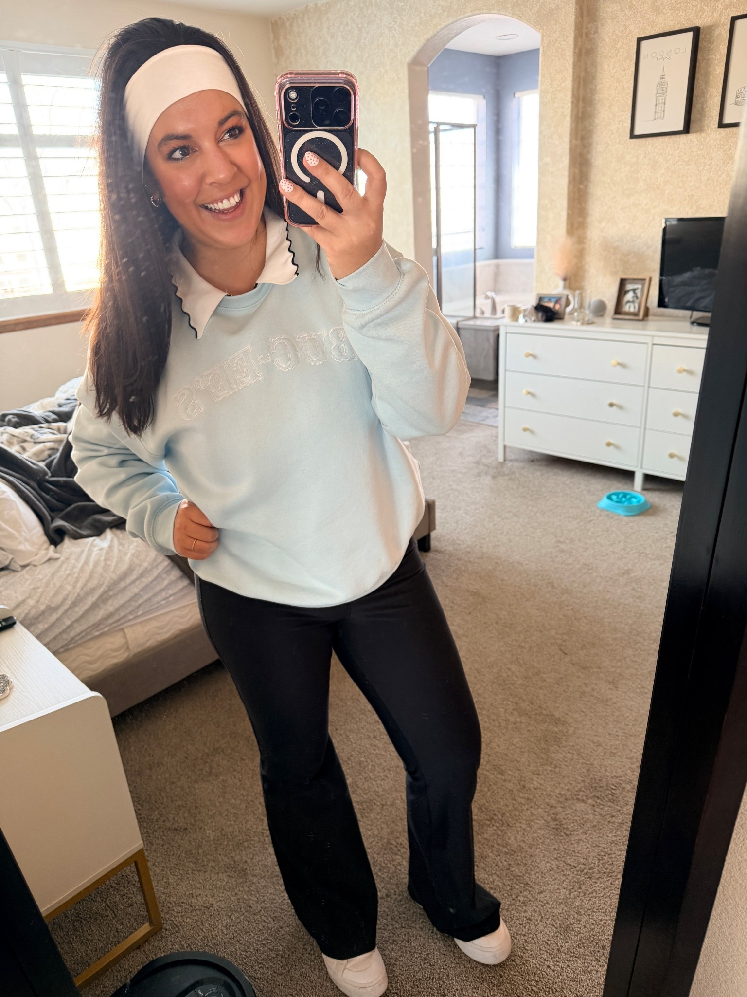 Pickleball outfit for a chilly day. I wear these Old Navy flair active leggings on repeat and wearing my typical size Large. 

#LTKMidsize #LTKootd #LTKActive