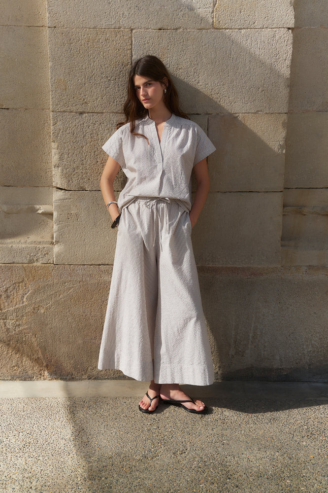 Romy Pull On Seersucker Culotte - Cocoa/Ecru Stripe | WYSE London