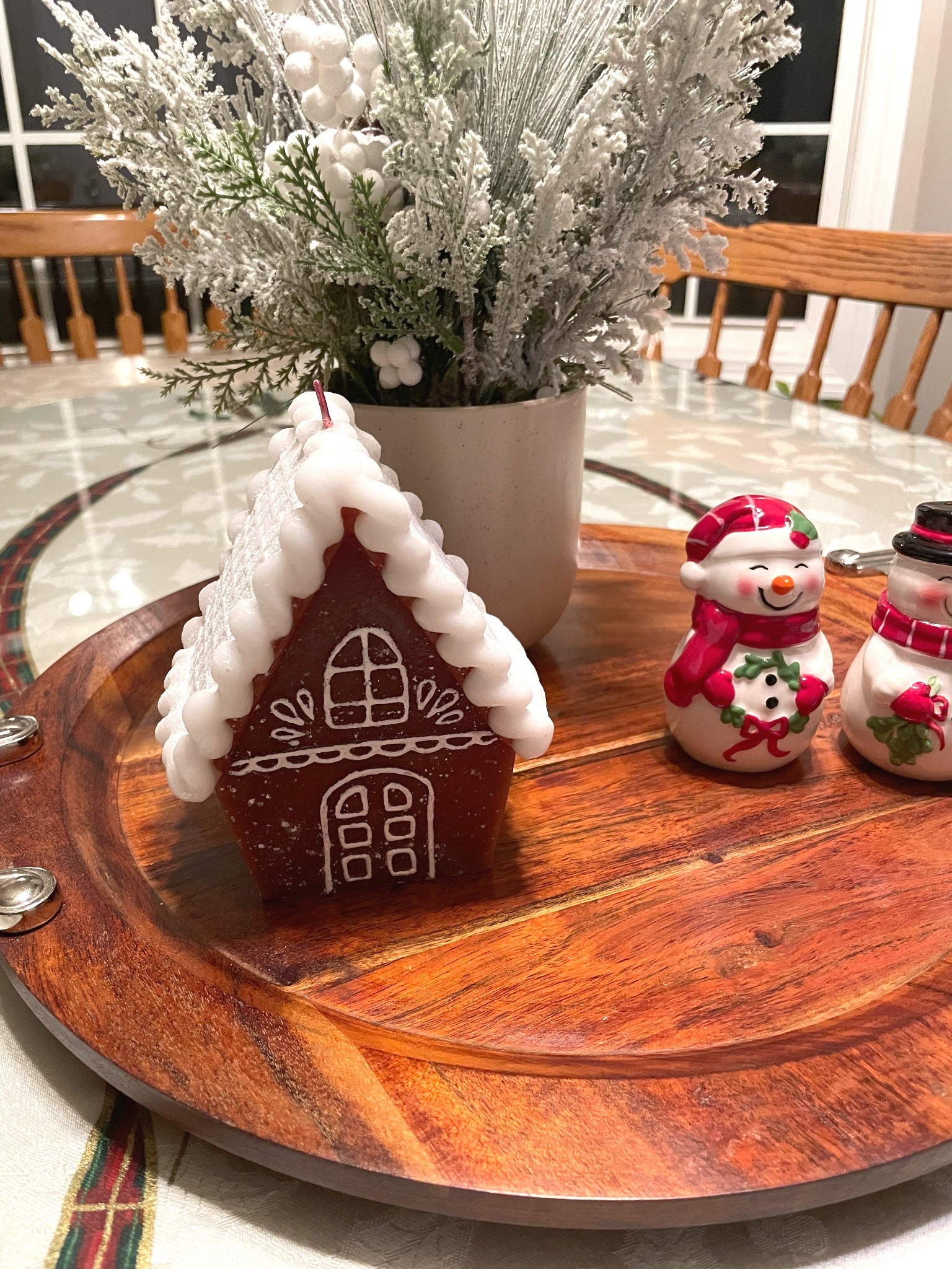 Tis the season for festive candals! Love my gingerbread house from Target! 

#LTKHoliday #LTKGiftGuide #LTKSeasonal