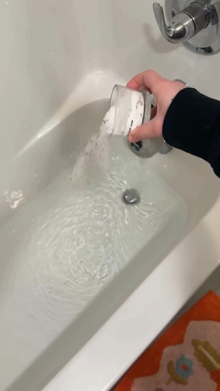 Winter Self-Care with Essential Oils
Indulge in cozy winter self-care with this relaxing DIY bath soak 🛁 Perfect for unwinding after a long day! 🌙 ✨
featuring @revive_essential_oils Calm blend.

🌿 Recipe:
• 1/2 cup Epsom salt
• 1/4 cup baking soda
• 10 drops Calm blend
• 1 tablespoon dried lavender flowers (optional, for an extra touch of relaxation)
🛁 Add the mixture to a warm bath, stir to dissolve, and soak your stress away. The Calm
blend’s soothing aroma will leave you refreshed and rejuvenated.

Tag someone who could use some me time.

#SelfCareWithOils #WinterRelaxation