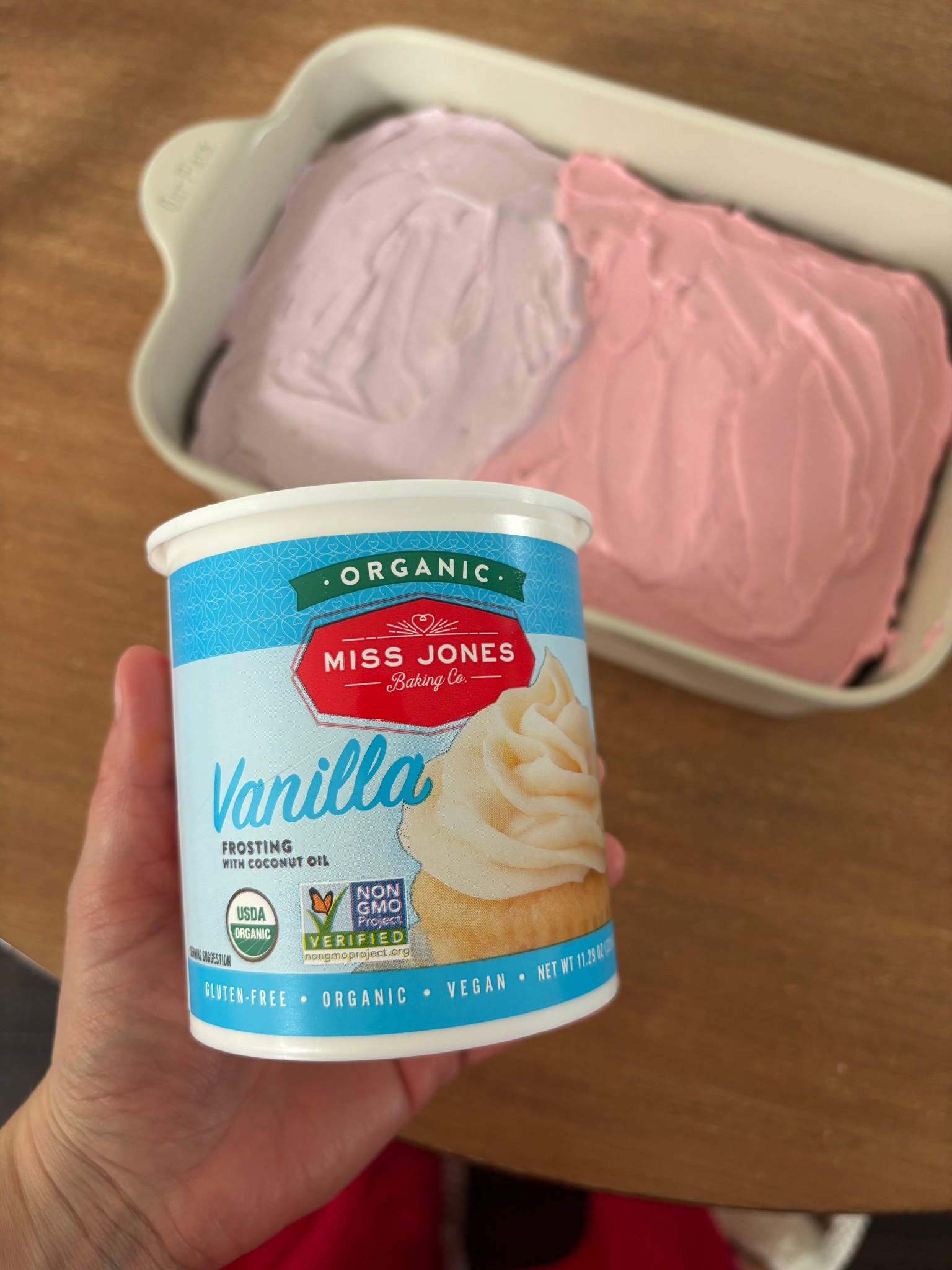 The birthday tradition continues! 🎈 Organic, dye-free, and kid-approved. This frosting is a household staple for a reason.


#healthybaking #birthdaytradition #organicliving #cleanereats #momhacks

#LTKKids #LTKfoodie #LTKmomlife