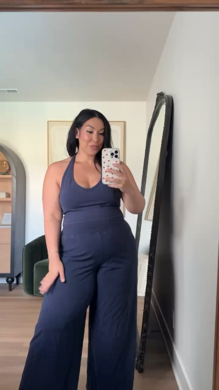 @Aerie matching set! 

summer outfit inspo, easy outfit, mom outfit, comfy outfit, midsize style, midsize fashion

#LTKootd #LTKMidsize #LTKSeasonal