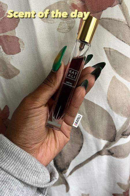 KAYALI DÉJÀ VU WHITE FLOWER | 57 Eau De Parfum Travel Spray was my first dip in the Kayali pool and I am HOOKED! 

#LTKfindsunder50 #LTKtravel #LTKbeauty