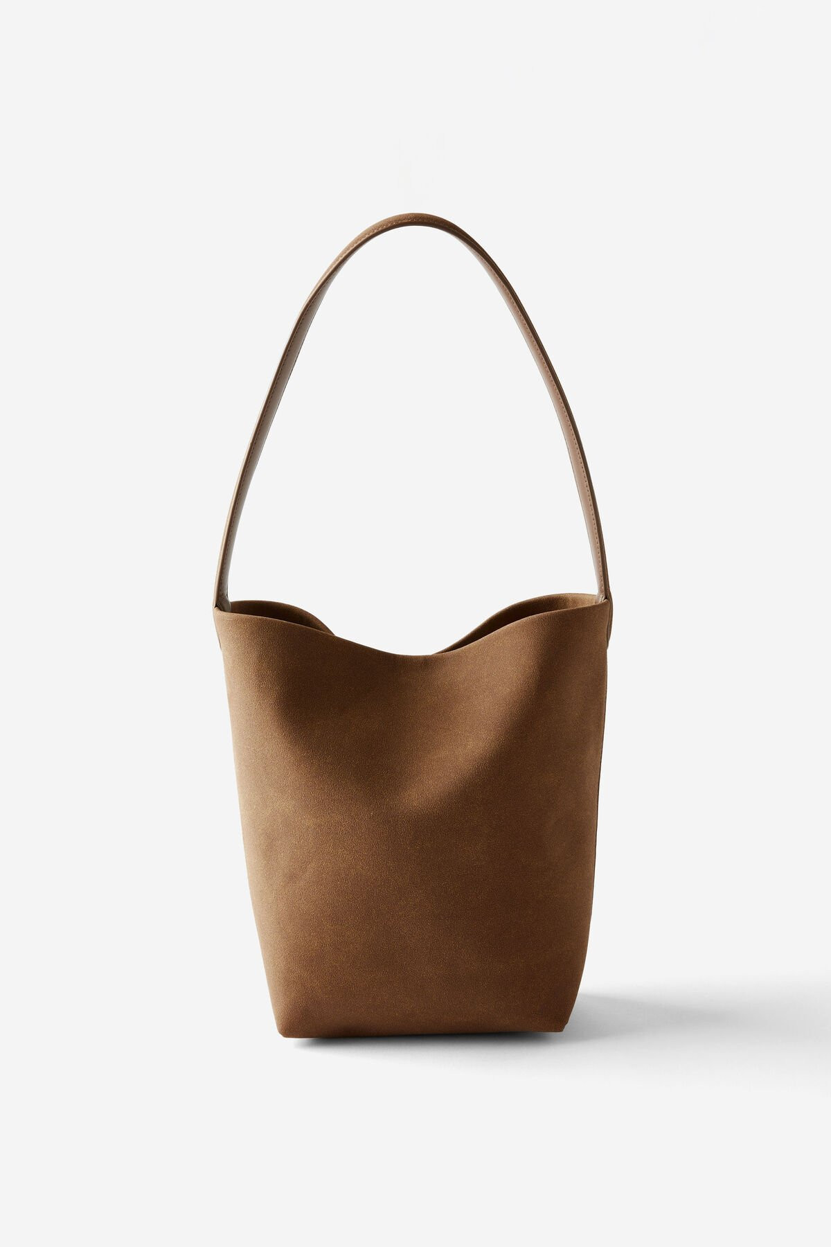 Kennedy Bucket Bag | Cotton On (ANZ)