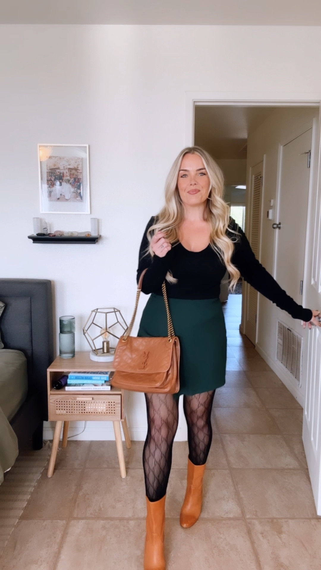 This dark green mini skort is PERFECT for the holidays. 

I’ve been having serious fall + winter style fomo, so I styled this skirt for gals who live somewhere warm like I do, and one for some cooler temps! 

#LTKSeasonal #LTKVideo #LTKHoliday