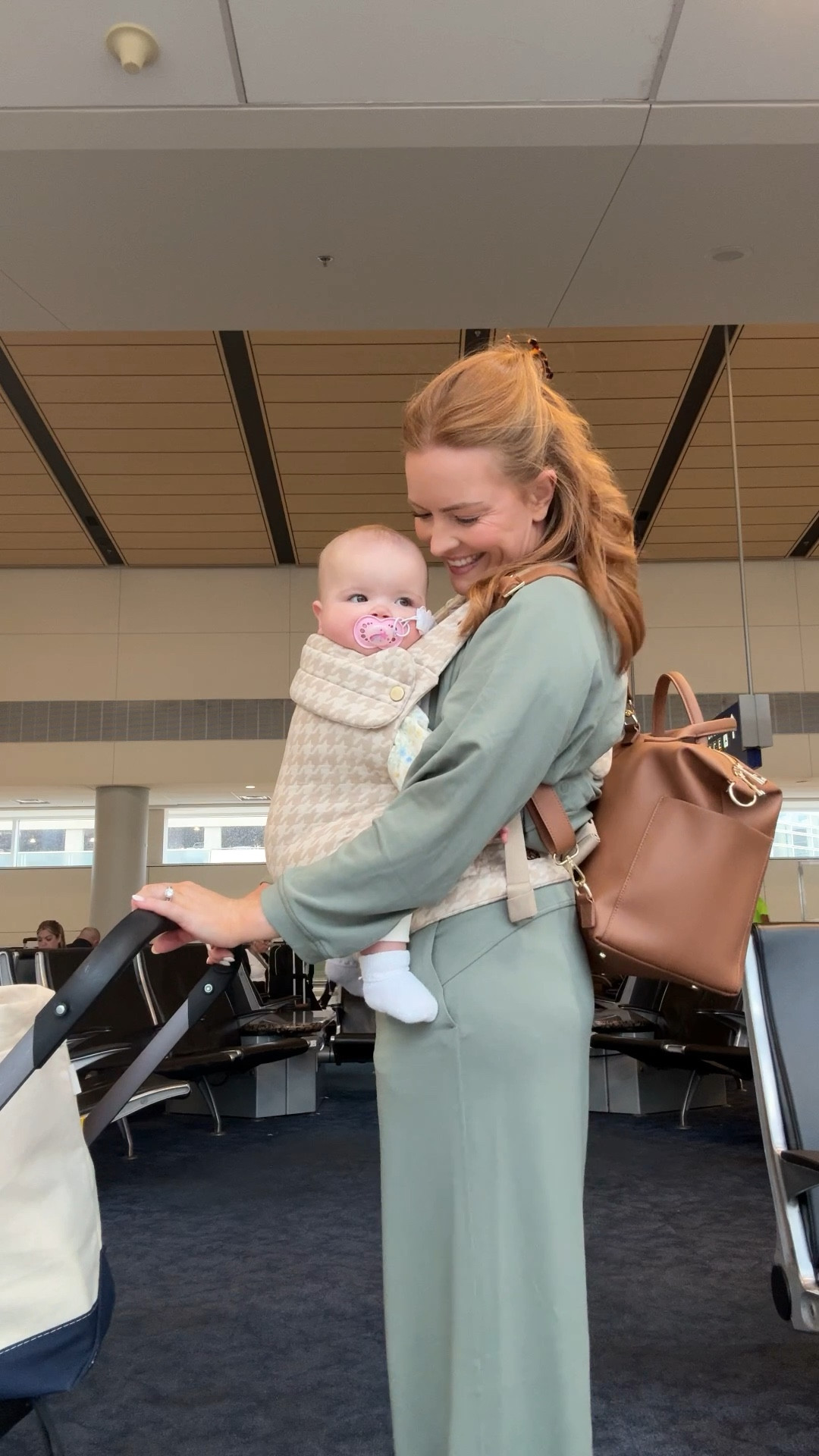 International flight outfit check✈️ I got this set right before I left and I’m so glad I did! It’s so comfy and I loved the shrug as it was an easy light layer without being too hot on the plane!

#LTKBaby #LTKootd #LTKTravel