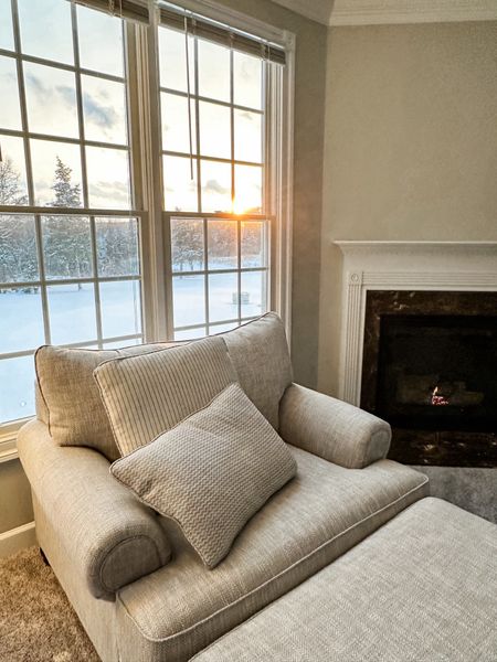 Cozy living room furniture 🤍

#LTKhome #LTKfamily