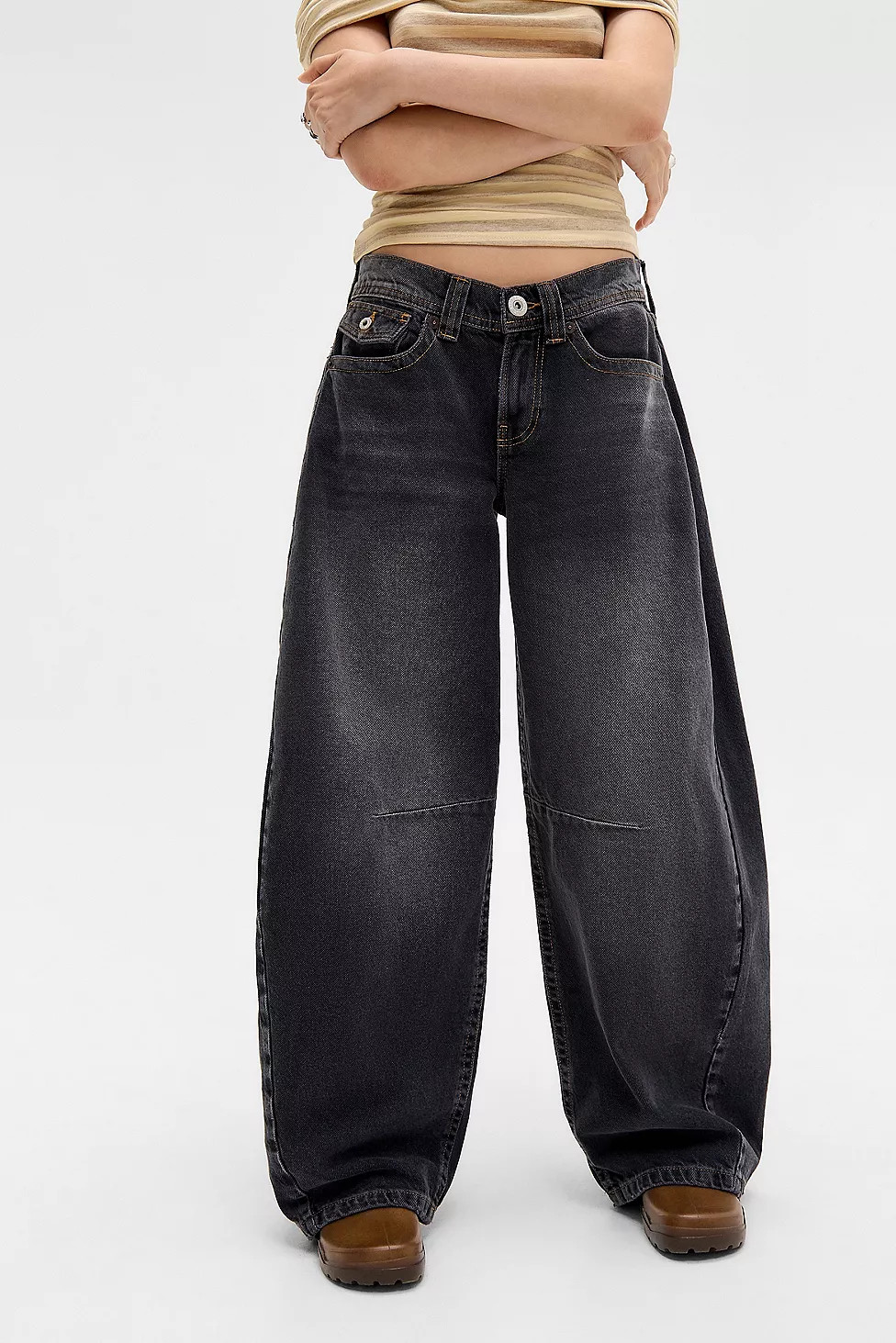 BDG Kayla Lowrider Cocoon Jeans | Urban Outfitters UK