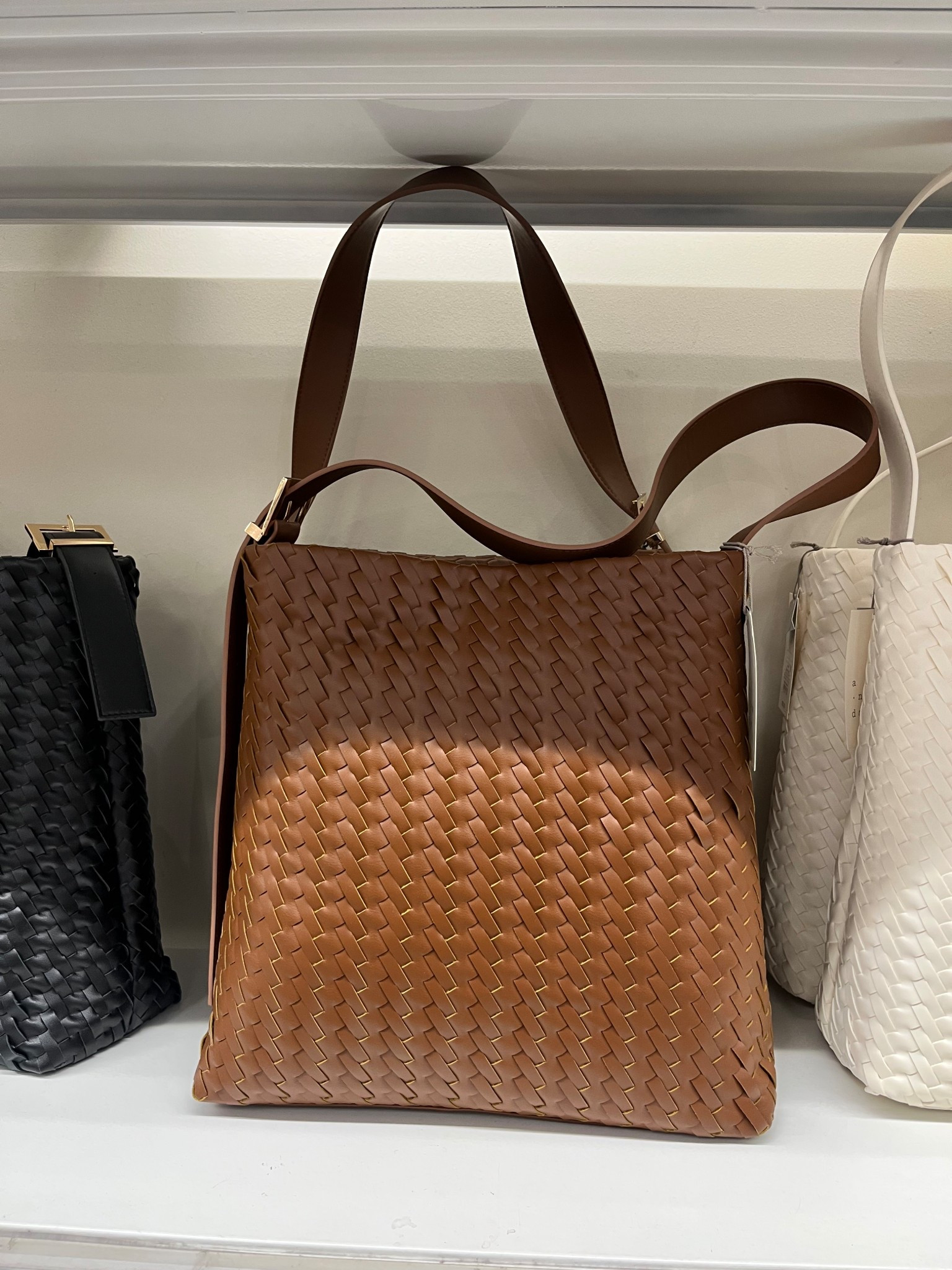 Must have woven bucket bag

#LTKSeasonal #LTKSummerEdit #LTKFindsUnder50