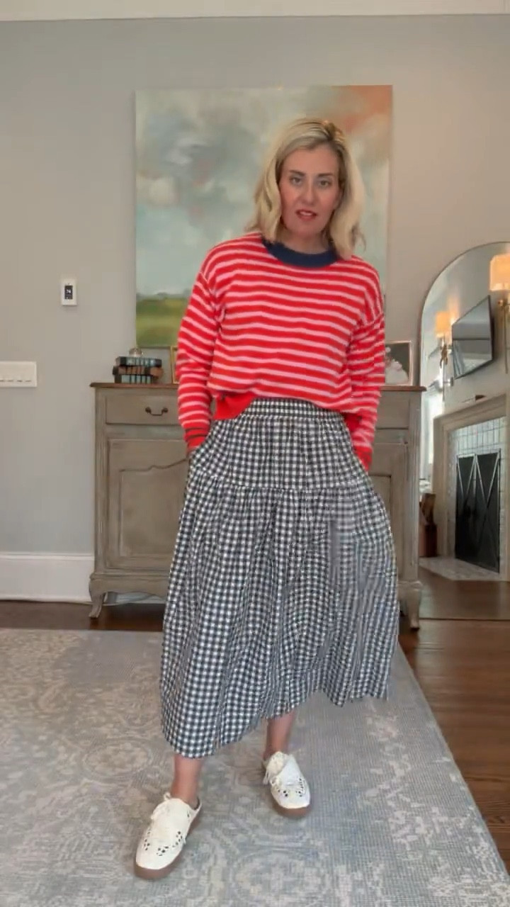 The sweater over this set is so good!! I’m in love with this brand and all the details! I’m wearing an xs in all & 8 in sneakers. 

#LTKdayinmylife #LTKmomlife #LTKOver40