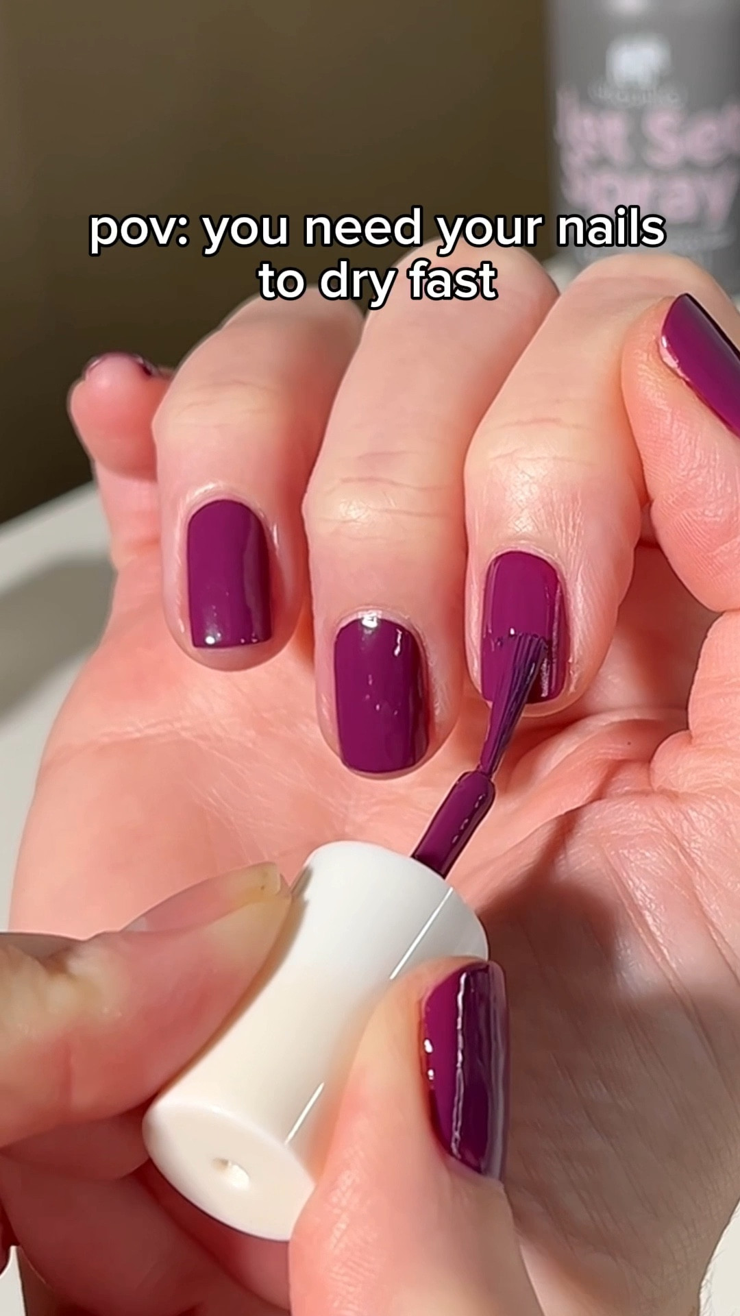 I swear by quick dry top coats, but if you don’t have one, then a drying product like this can be a great alternative. ✅

TBH, I was pretty impressed with how well it worked. I tested it with a regular, non quick drying top coat. I didn’t do a proper timed test or anything, but after looking back at the footage, I saw that I ran my fingers over my nails 10 minutes after applying my top coat and spraying them with the drying spray. And then there was also about 10 minutes between polishing all of my nails and then starting to top coat everything.

The general timeframe is basically the same result I get using the @glistenandglow1 quick-dry top coat, but again, if you are working with a regular top coat that takes a while to set, then this could be a good option. 

On my nails:
Take Off from @ellamila 💅

🗣️ If you use drying drops/sprays regularly, lmk which is your fave. 

#nailpolish #nailcare #diynails