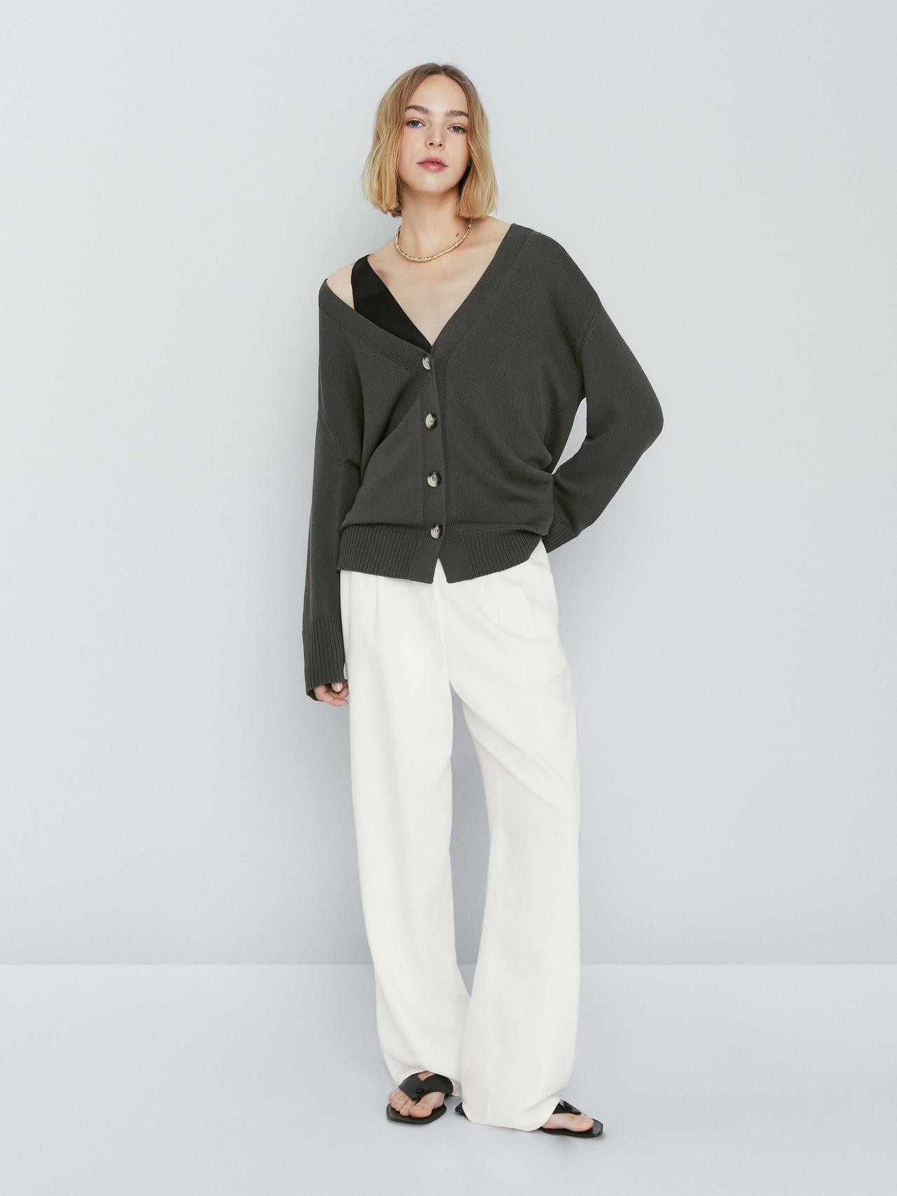 Knit cardigan with buttons | Massimo Dutti US