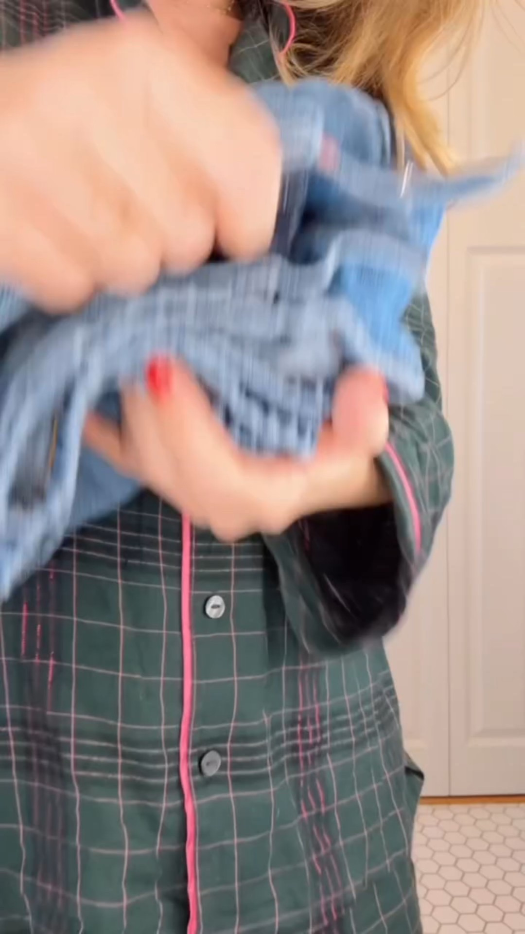iykyk - my kids are absolutely feral and this audio made me giggle. today is my first official day of being a SAHM and I’m just here to say, wish me luck🫡 🤣 

I am SO HERE for denim on denim - something about it just brings me joy. 〰️ comment LINKS for these outfit details - they’re really great staple pieces that you’ll want in your closet for seasons to come! Also have a discount code for the shoes!