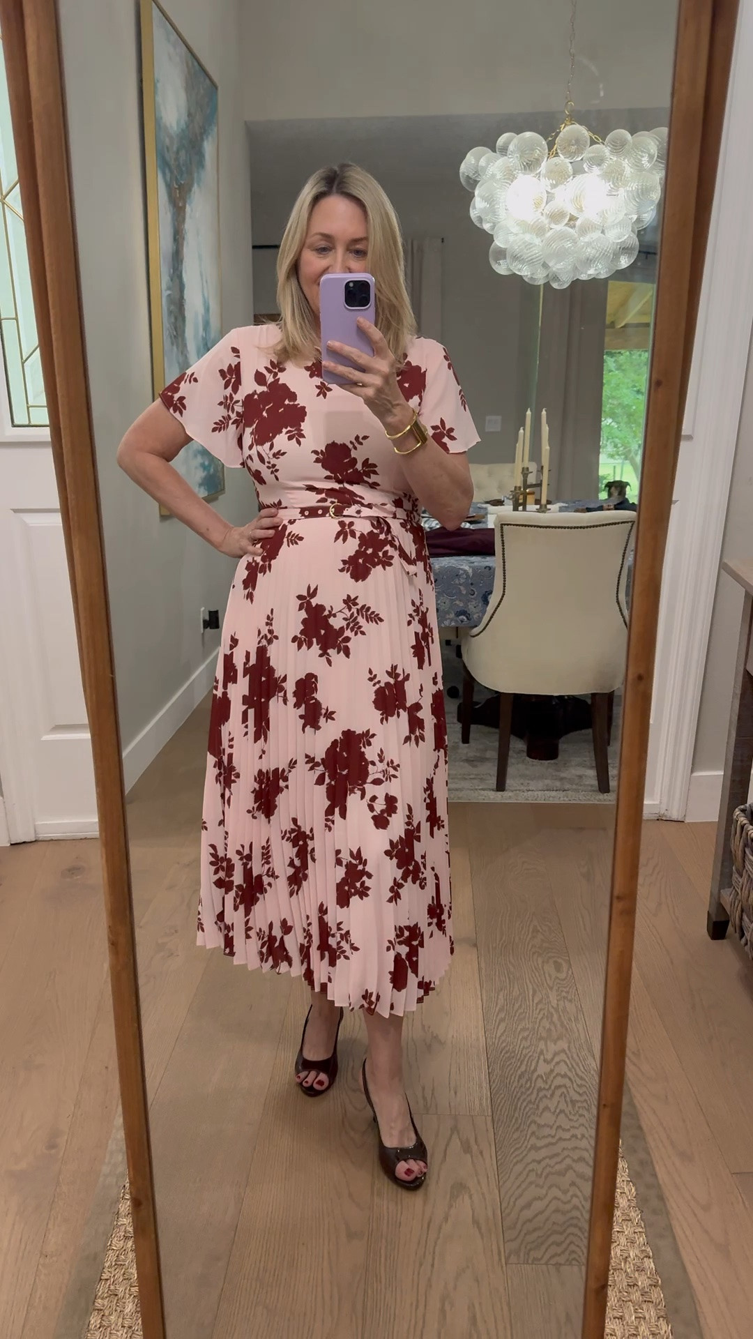 Pretty, feminine dress!  Fall dress, work outfit, fall event dress, midi dress


#ThisisAnn