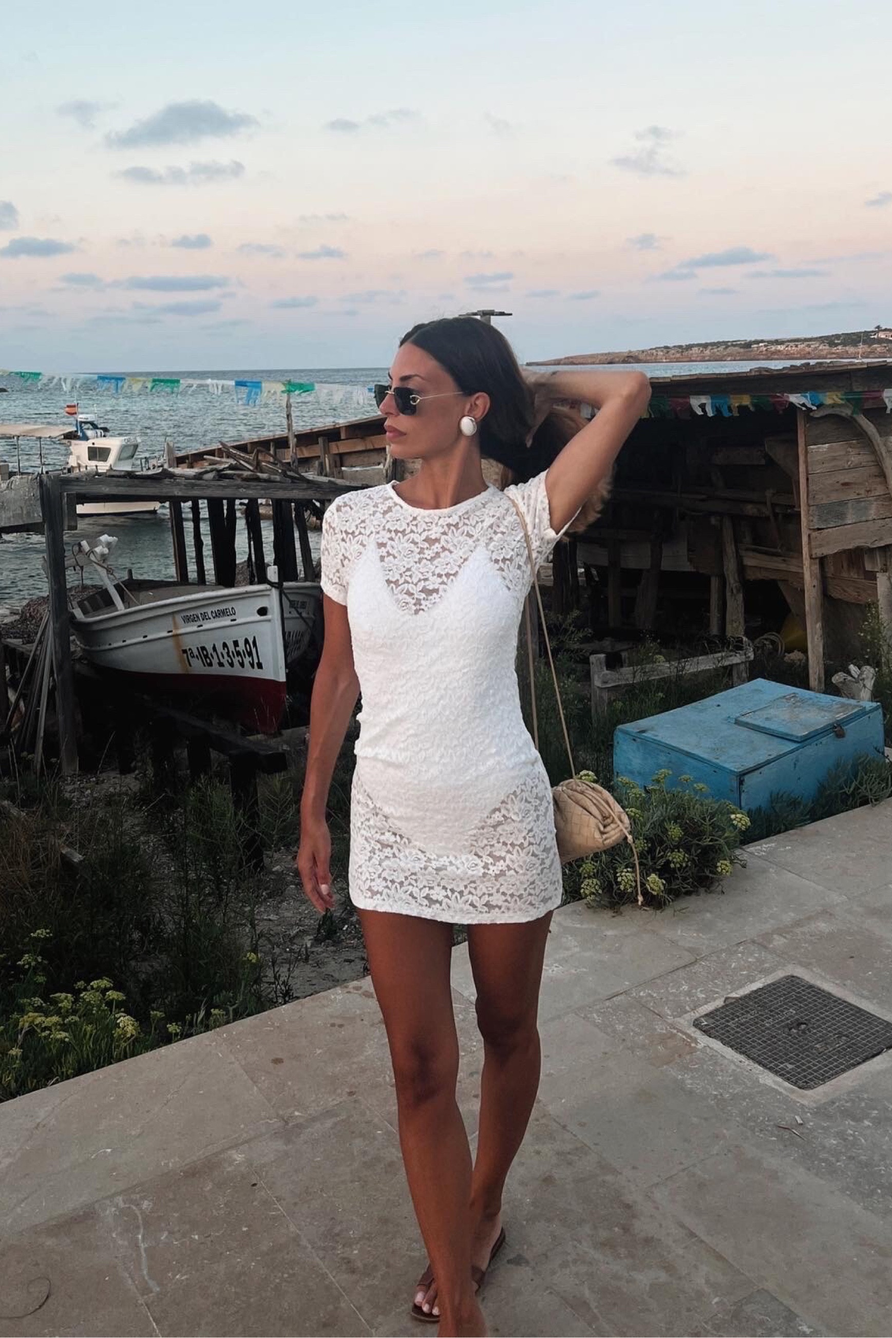 Abito corto guipur bianco 🌞🤍

Outfit inspiration, summer outfit, Mango, ootd, occhiali Cartier, Farfetch, Vestiaire Collective, Hermes Oran, Italia. 

#LTKeurope #LTKSeasonal #LTKstyletip