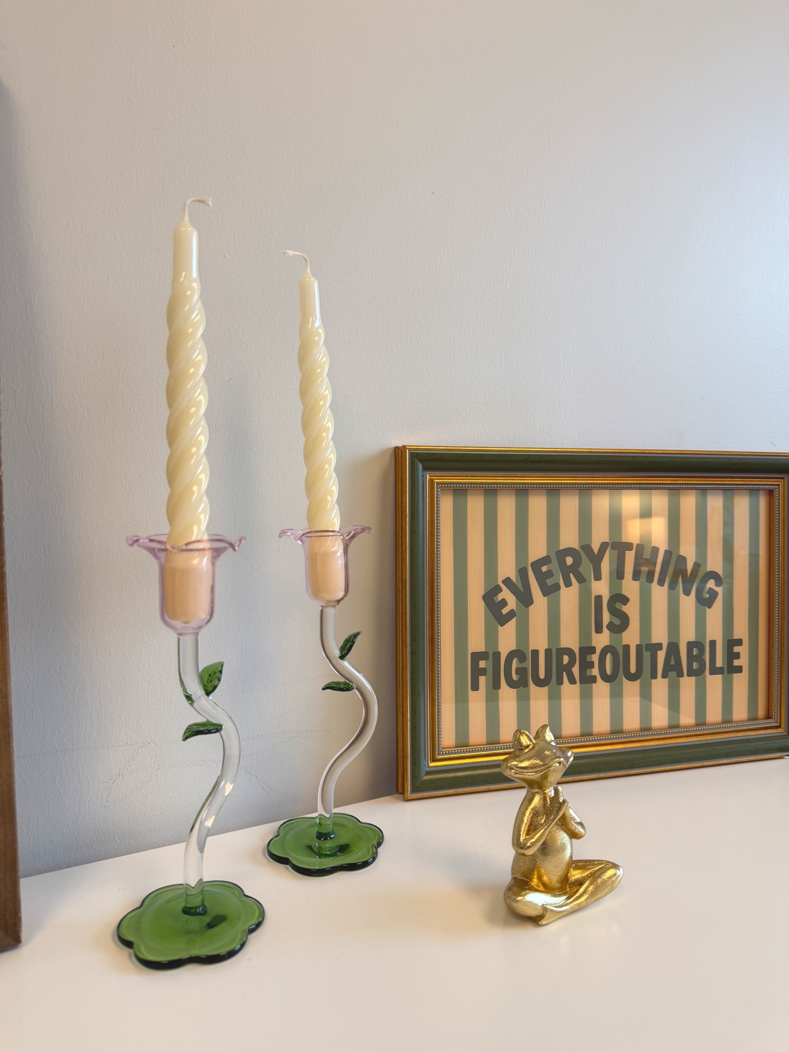 the cutest office setup! found these glass candle holders & candles at homegoods, but linked some similar ones! 🌷🌸 