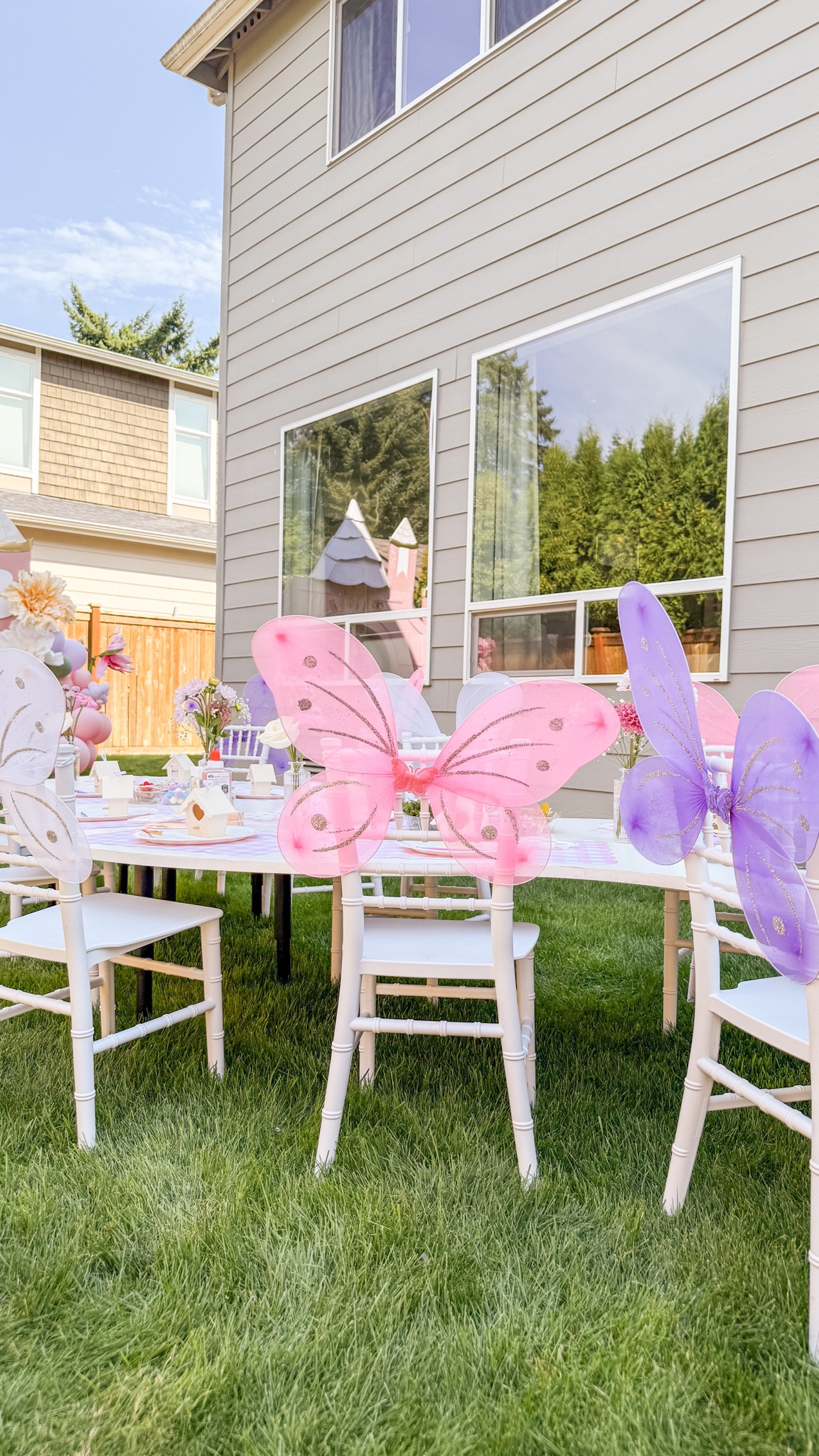 Paint a fairy house table! 

Fairy wings with wands, craft paint, butterfly decoration, wooden heart birdhouse, pink gingham, gems stickers, mini faux flower for craft, plastic serving tray, colorful pom poms, birthday decoration, bud vases, acrylic sign, green mass, kids chairs, glue

#LTKKids #LTKParties #LTKHome