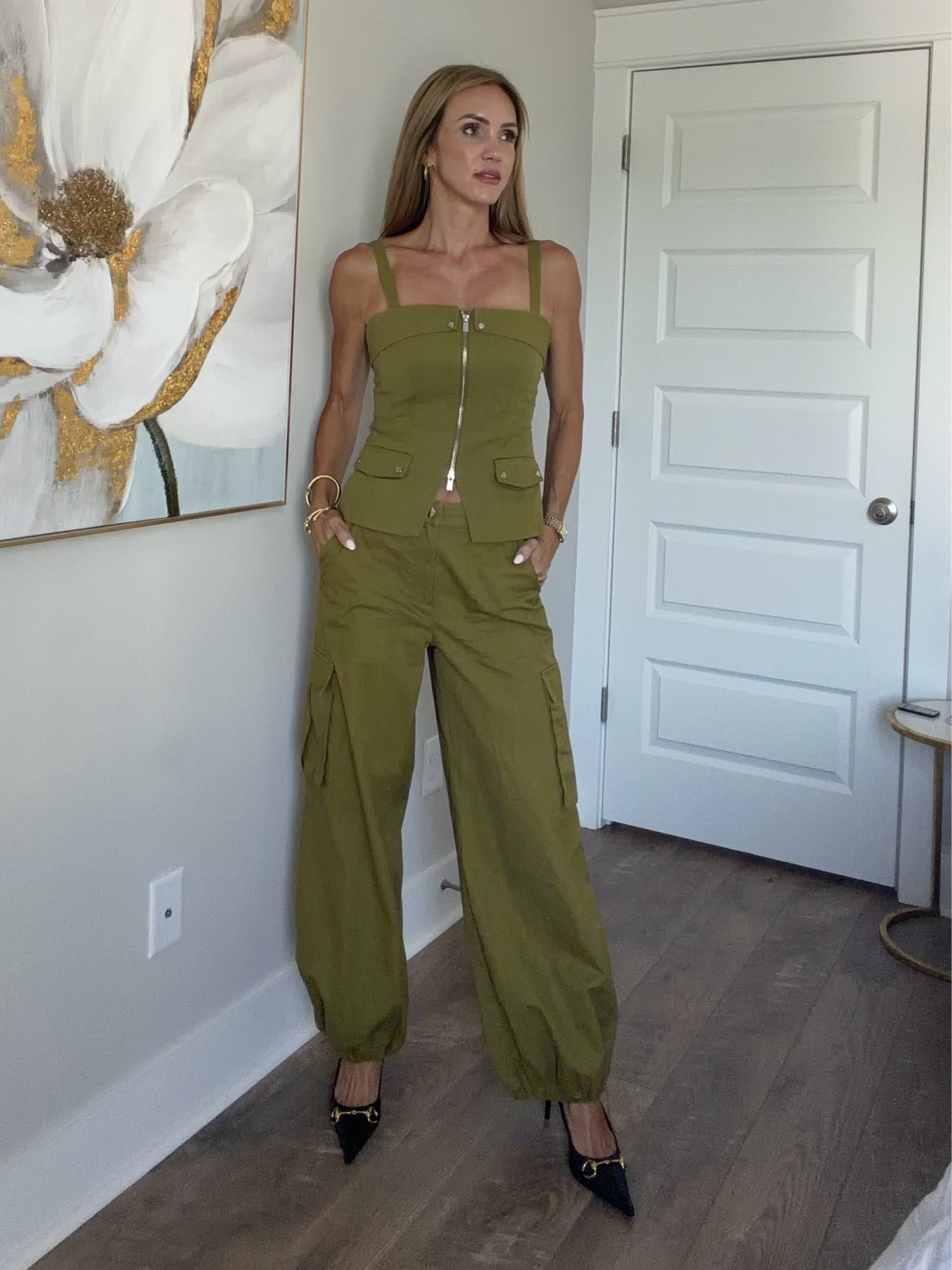 Love this outfit for transitioning into fall! 

Pants: 2
Top: 2

#LTKootd #LTKOver40 #LTKdayinmylife
