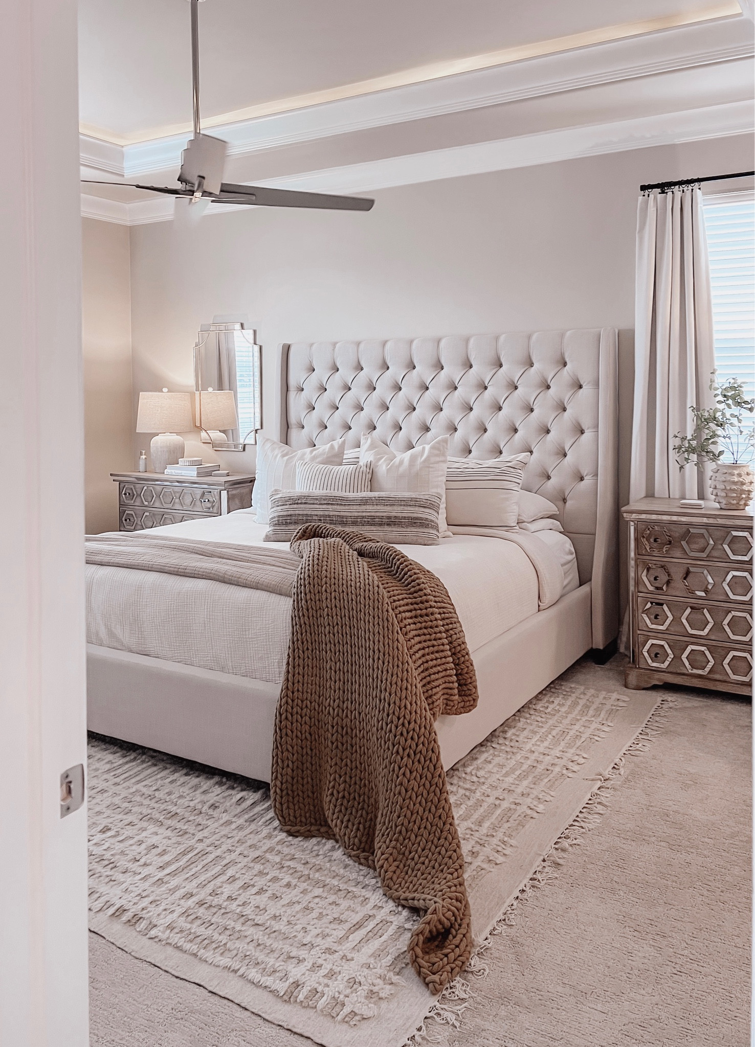 Bedroom | Bedroom decor | Home decor | neutral decor | Cozy bedroom | Bedding 

Casaluna bedding, Target, Target home finds 

#LTKhome