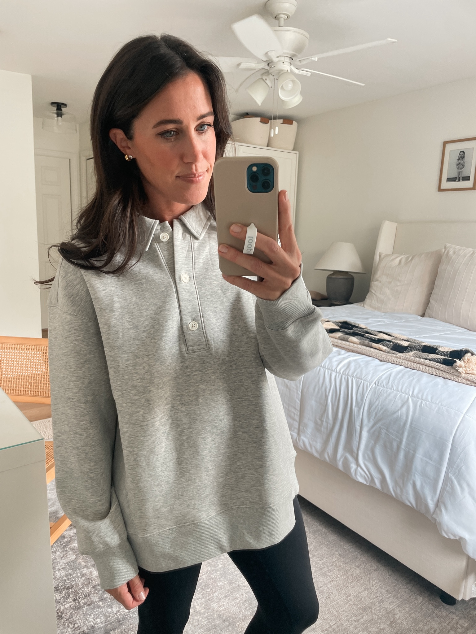 Polo Sweatshirt - Small

#LTKStyleTip #LTKSeasonal