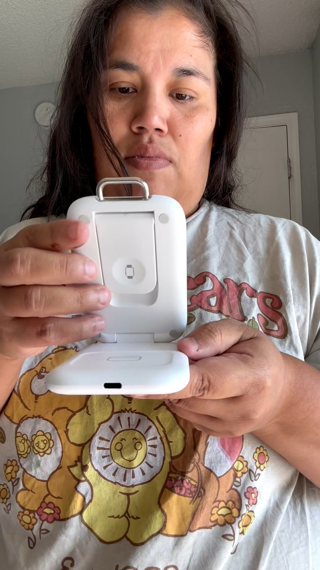 Can we talk about how sleek this charger is?!
The PaktVault MagSafe stand charges my phone, watch & AirPods at the same time — perfect for travel or my nightstand.
No more cable chaos 🧳

#LTKFindsUnder50 #LTKSaleAlert #LTKTravel