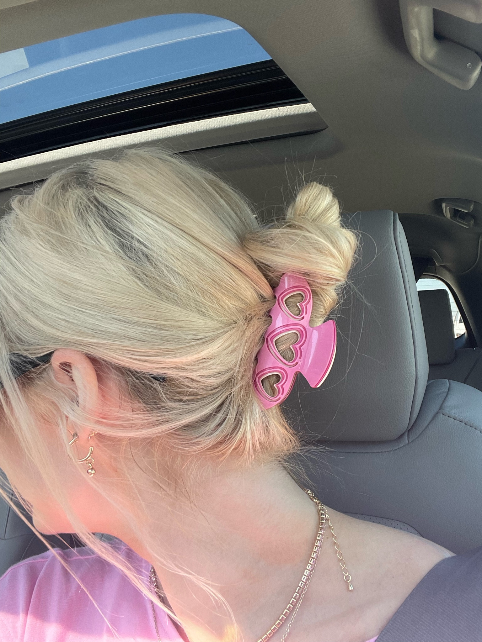 This clip is SO GOOD. small but mighty!!!

#LTKsalealert #LTKBacktoSchool #LTKstyletip