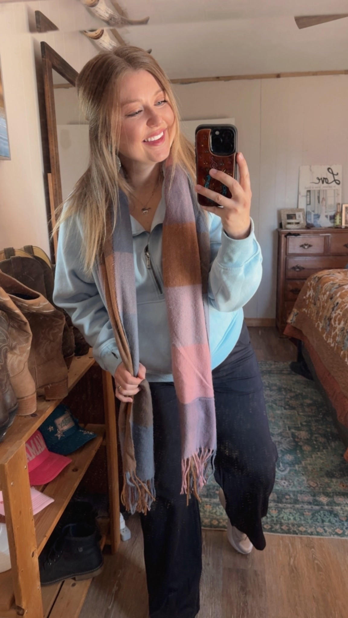 Casual and cozy ❄️

#LTKgrwm #LTKootd #LTKmomlife