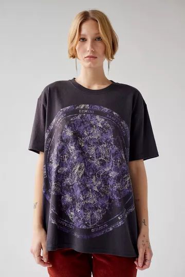 UO Zodiac Sky Oversized Tee | Urban Outfitters (US and RoW)