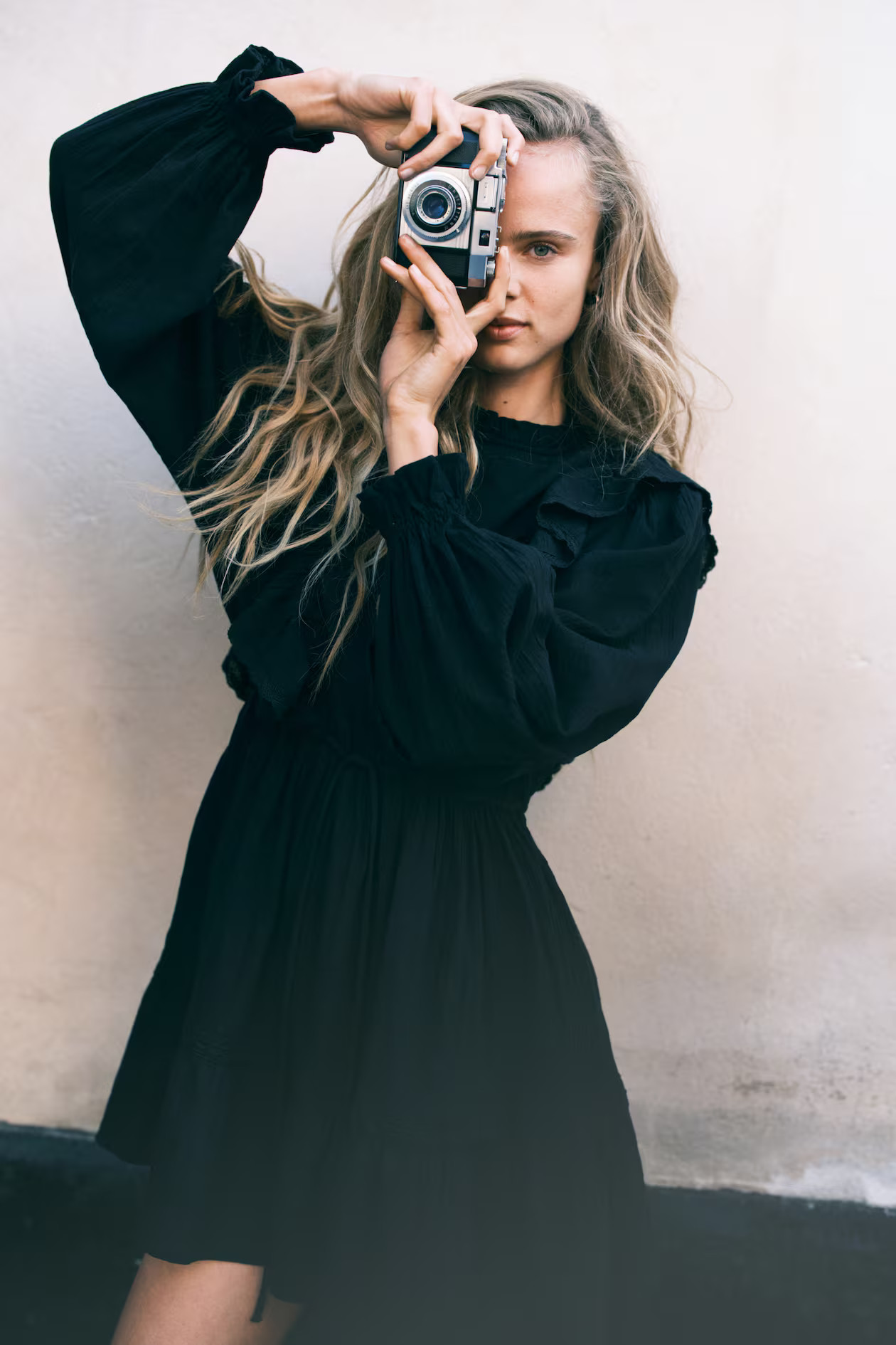 Linen-blend dress | H&M (UK, MY, IN, SG, PH, TW, HK)