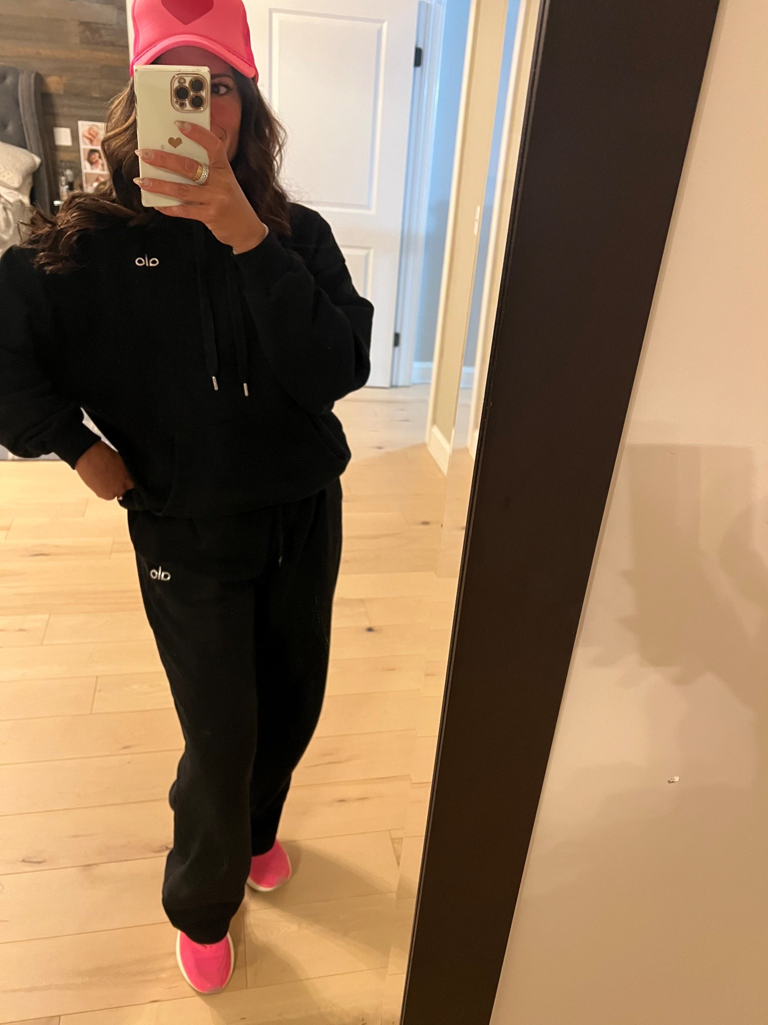 ALO 30% off 
Love this set 