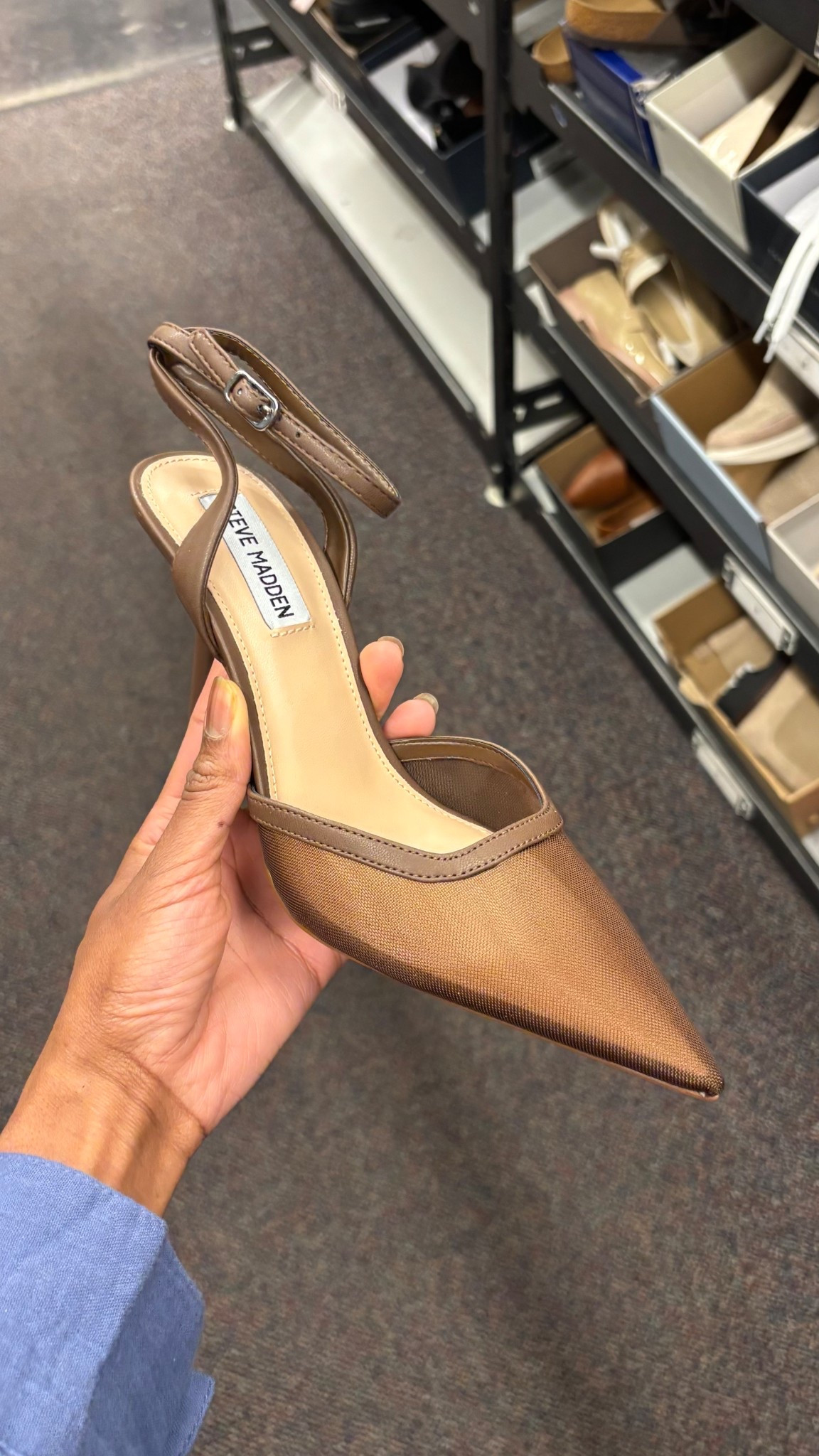 I haven’t yet tried the mesh shoe trend, these cuties would definitely make me consider! So cute!