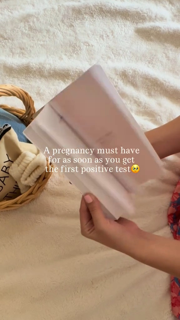 Weekly Pregnancy Journal from Amazon!! 🤍

#pregnancy #pregnancyjournal #firsttimemom

#LTKU #LTKBump #LTKFamily
