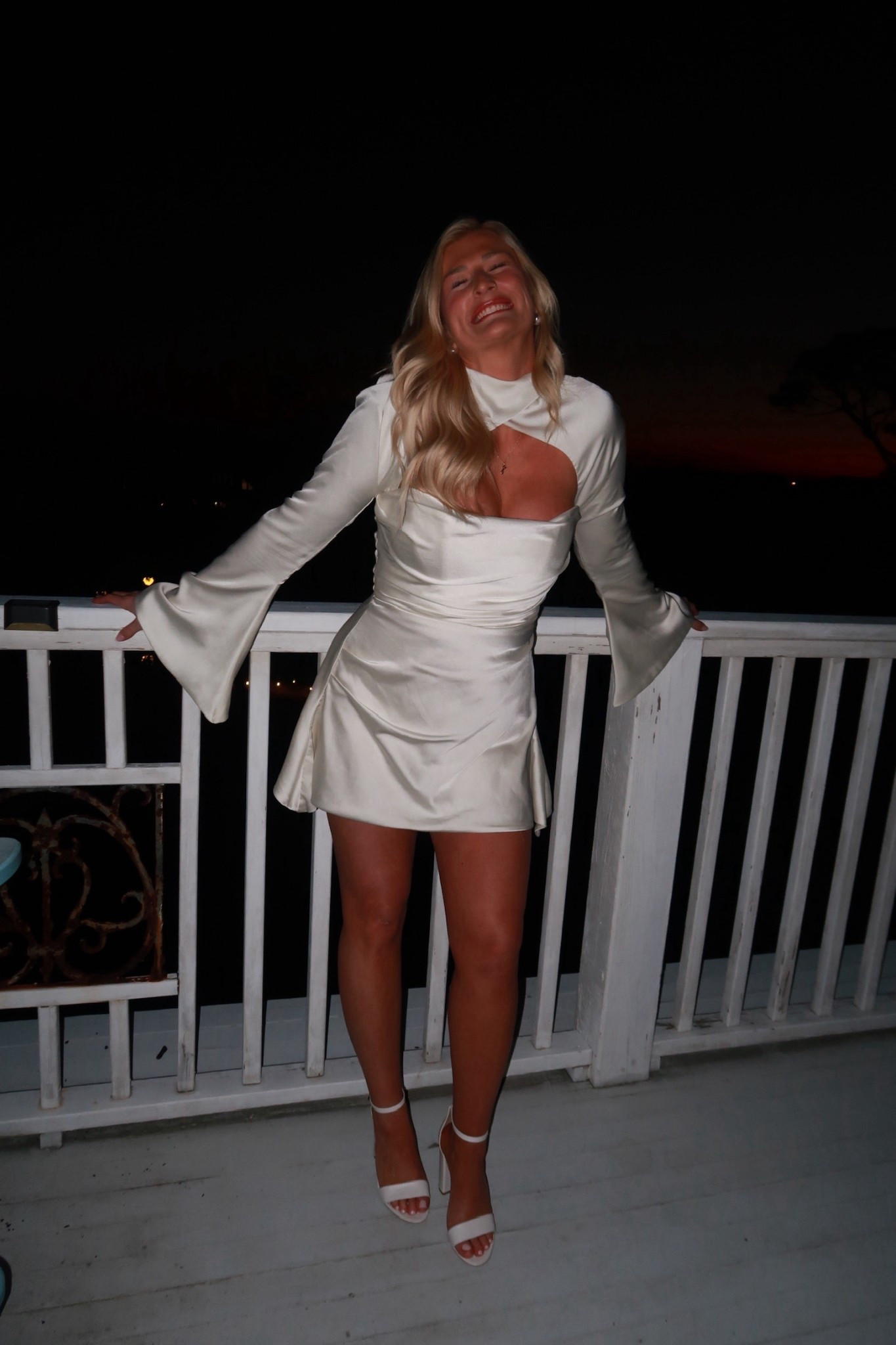 Literally I envisioned the perfect dress for my bachelorette night so I could feel sexy but like I wasn’t showing TOO much and this dress checked ALL the boxes. If you’ve never tried a House of CB dress you are missing out. 

#bachelorette #outfitinspo #bacheloretteoutfitinspo #bridetobe #charlestonsc 

#LTKootd #LTKgrwm
