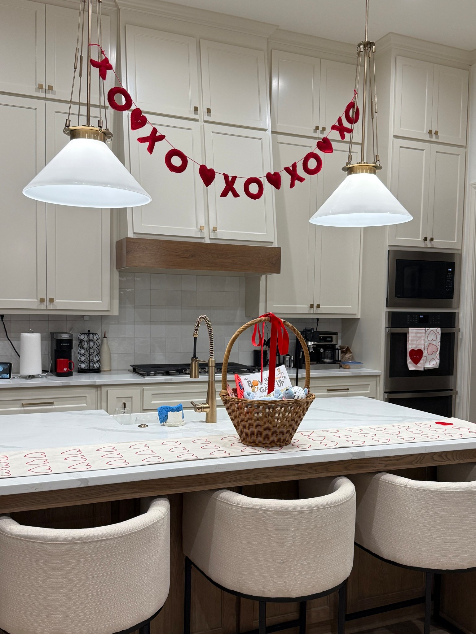 My baby’s first Valentine’s Day ❤️🥰

#LTKmomlife #LTKBaby #LTKValentine