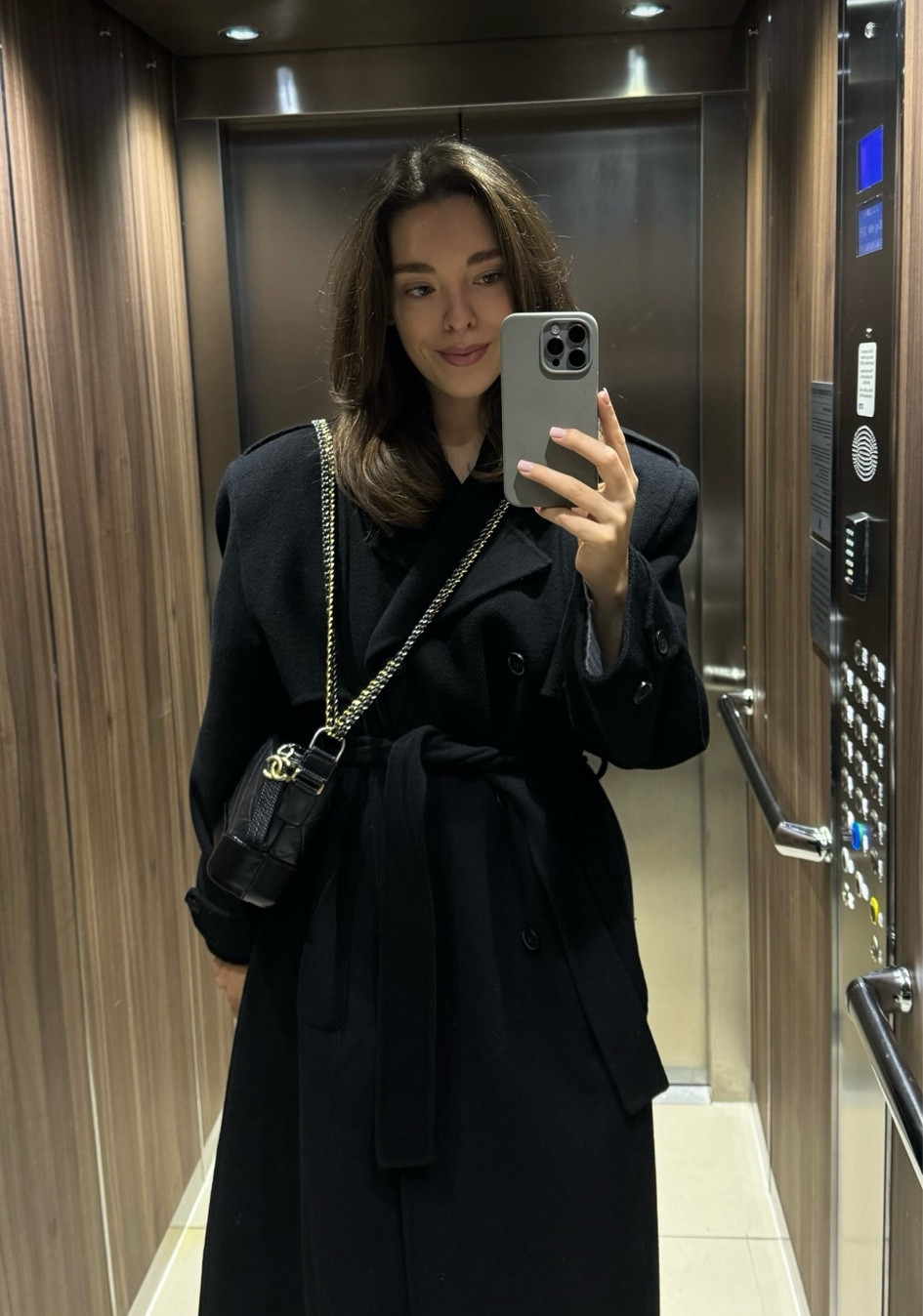 Black Coat, Jigsaw, COS, Top, UGG

#LTKSeasonal #LTKeurope #LTKstyletip