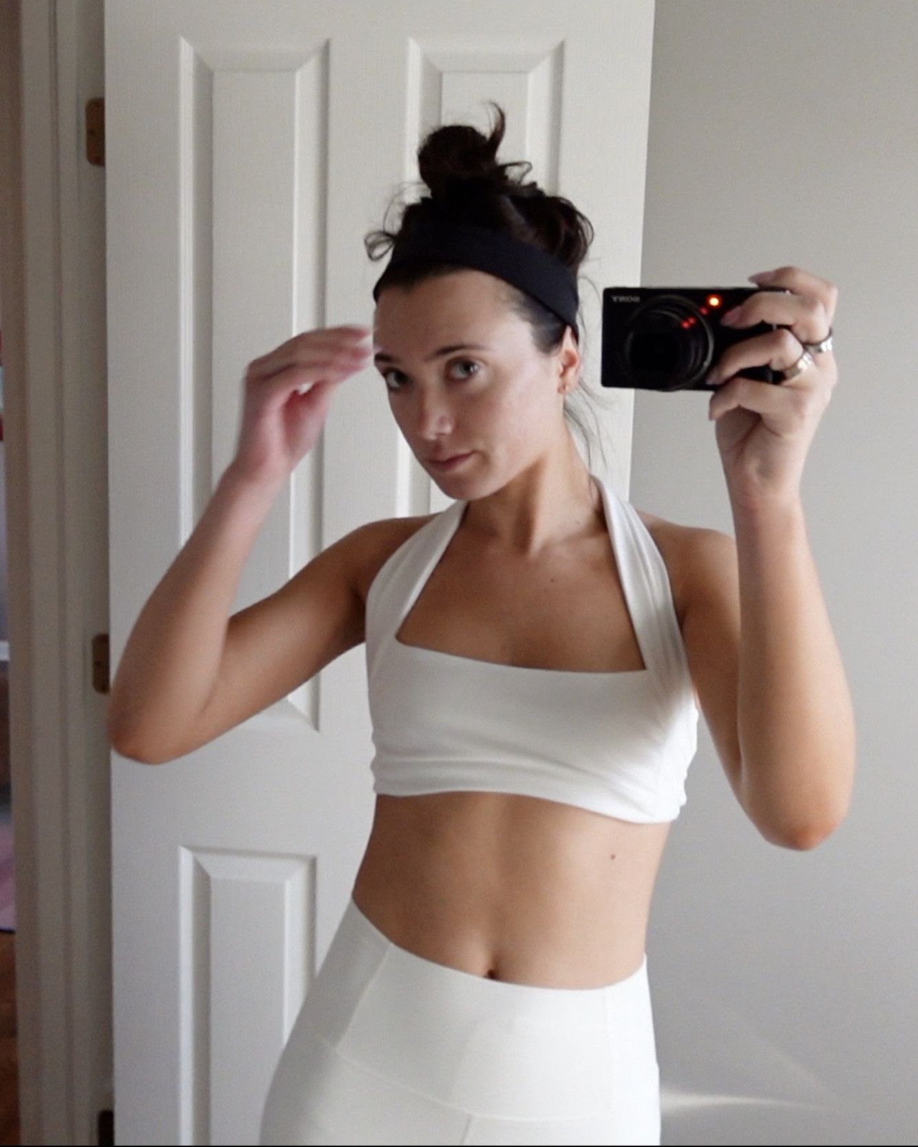 Comfiest and cutest white workout set from free people movement that’s thick!!! I love the sports bra, so flattering 🩰