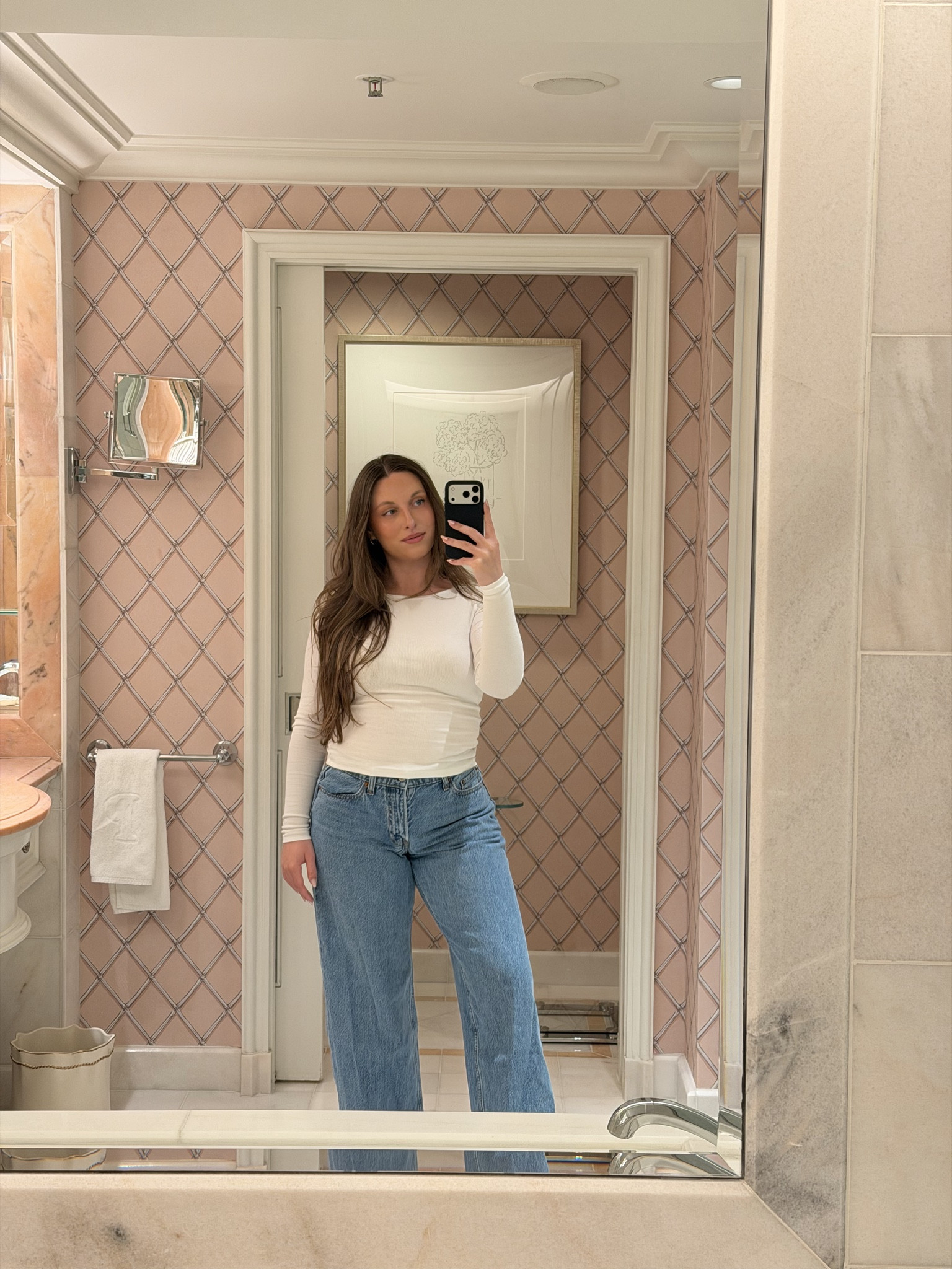 Elevated basics will do it every time 

Perfect boat neck top wearing a size small

#LTKootd #LTKxAbercrombie #LTKSaleAlert