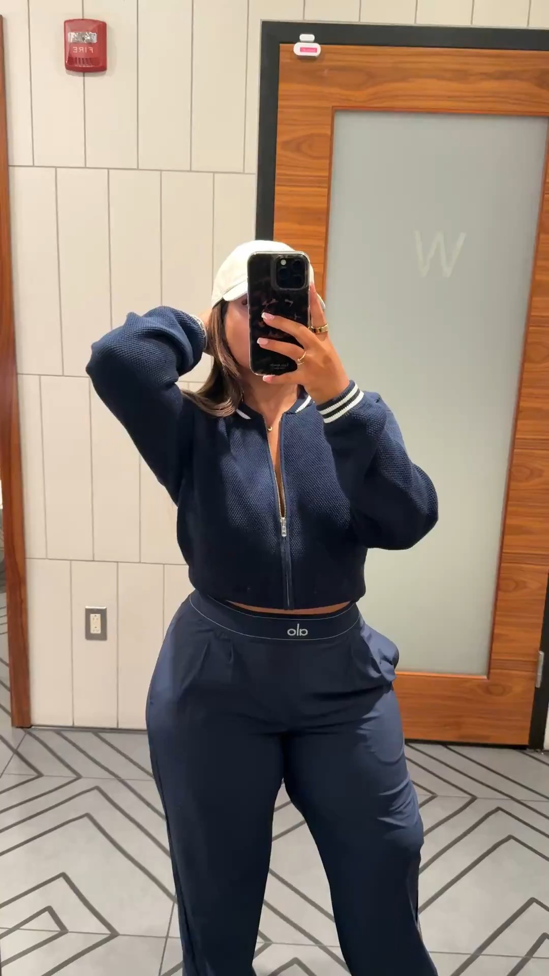 Easy airport outfit inspo🫶🏽 I’m wearing a size medium in everything shown! The alo pants run big so I’d recommend sizing down!

#LTKPetite #LTKMidsize #LTKStyleTip