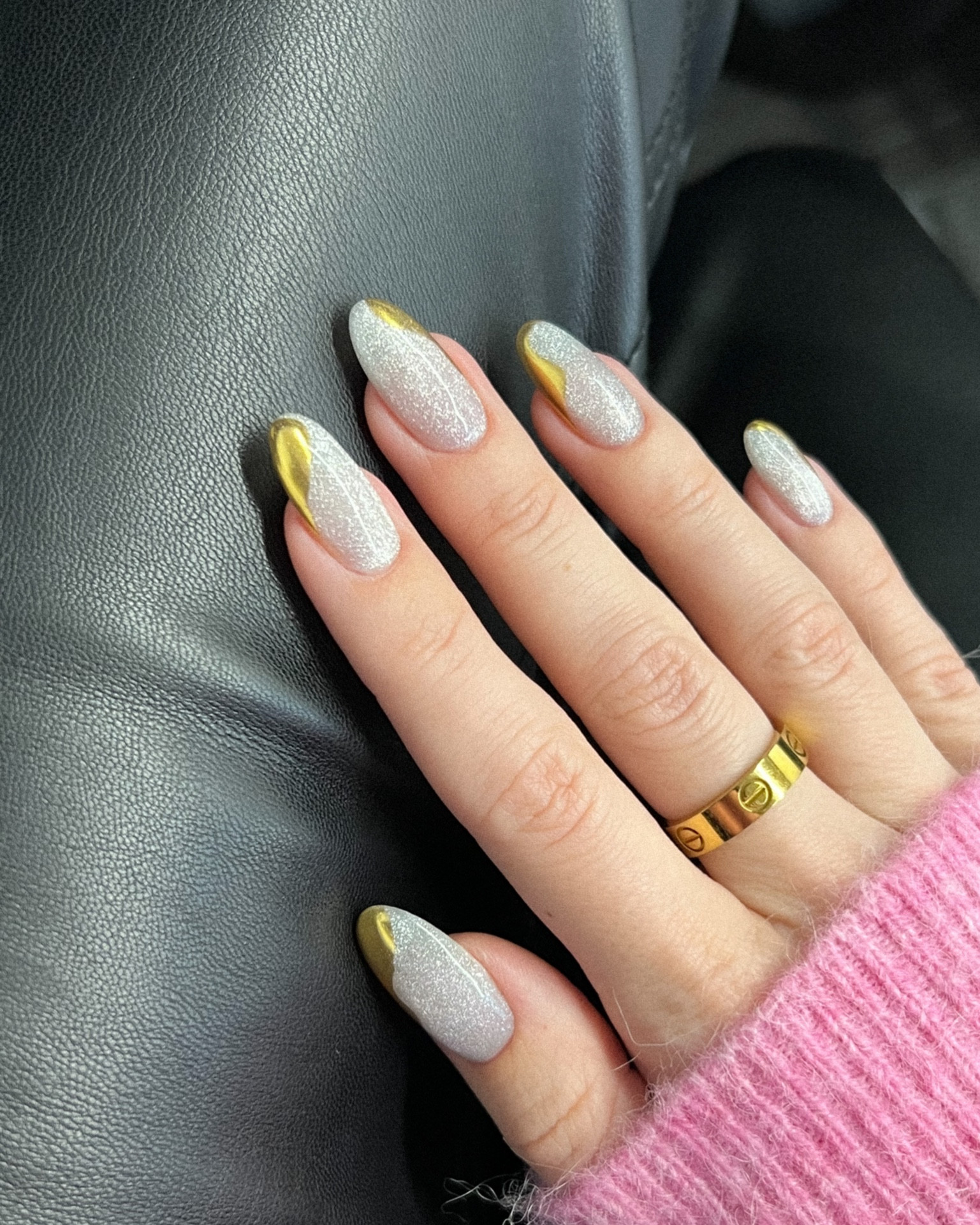 I love mixed metals ✨🪩🎗️🔗

Used OPI Velvet Vision and Gold Chrome 

#LTKstyletip #LTKHoliday #LTKbeauty