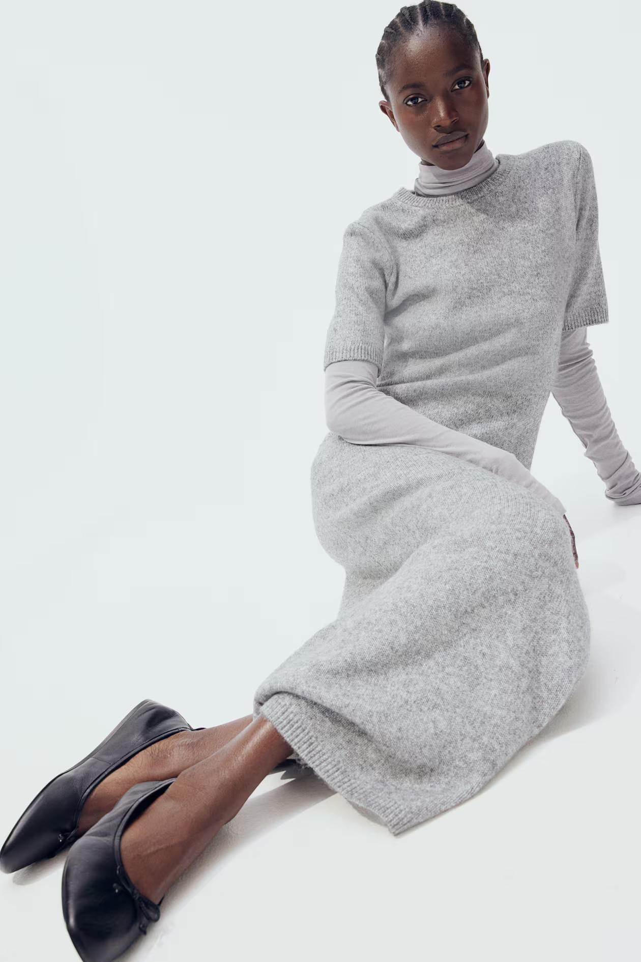 Long Knit Dress - Round Neck - Short sleeve - Light gray melange - Ladies | H&M US | H&M (US + CA)