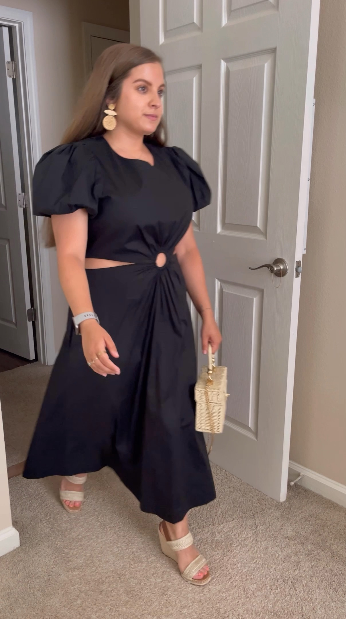 Trend Alert: Cut-Out Dresses

Walmart dress // summer dress // summer outfit // sandals // rattan accessories // rattan purse // gold jewelry

#LTKFind #LTKstyletip #LTKunder50