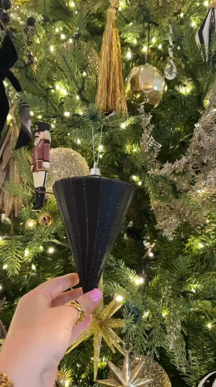 This beautiful ornament and so many others are 30% off right now on Modern Locke!

Modern Locke, Holiday, holiday finds, decor, ornaments

#LTKWatchNow #LTKSeasonal #LTKHoliday